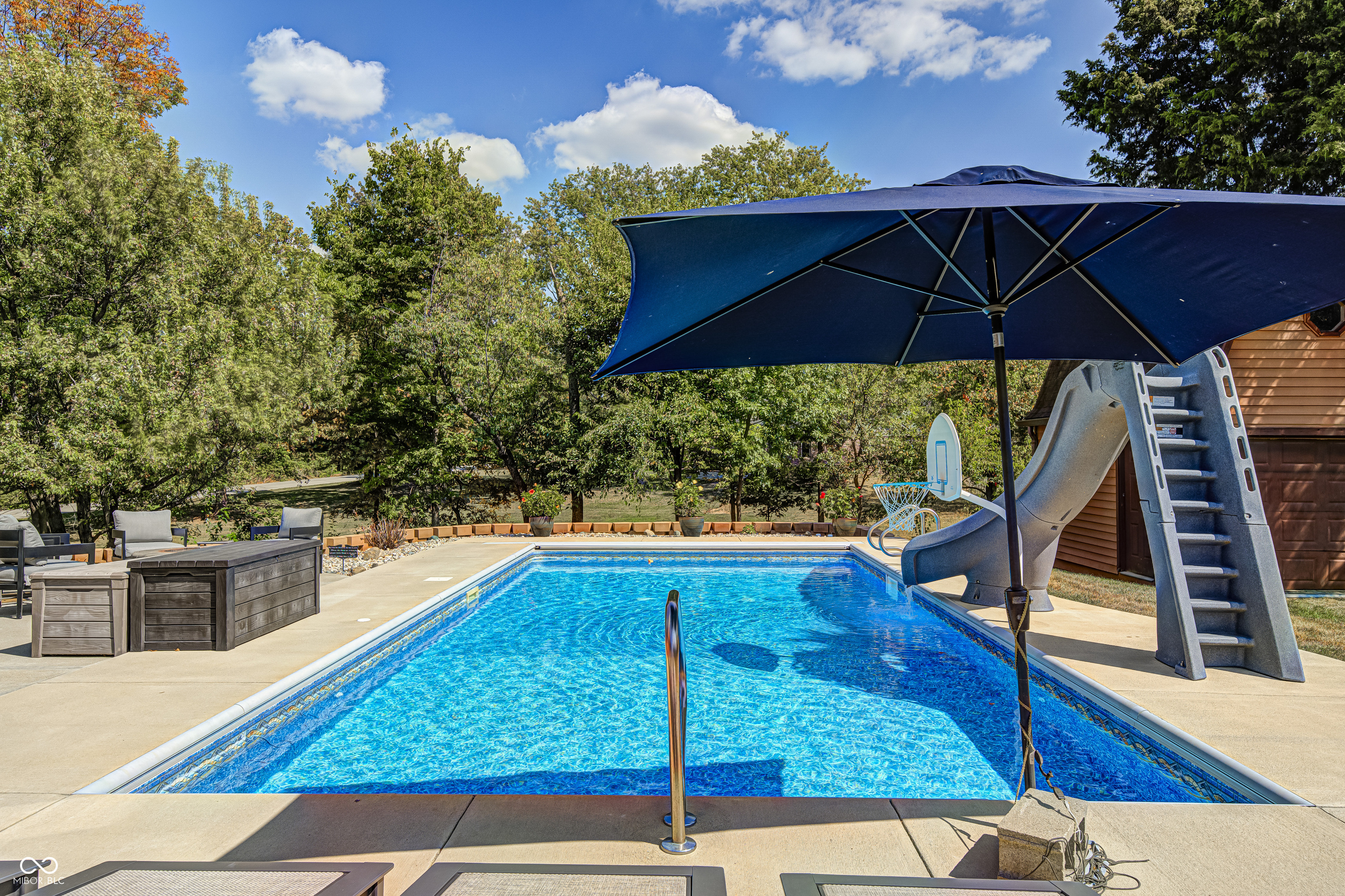 7665 Maloney Road