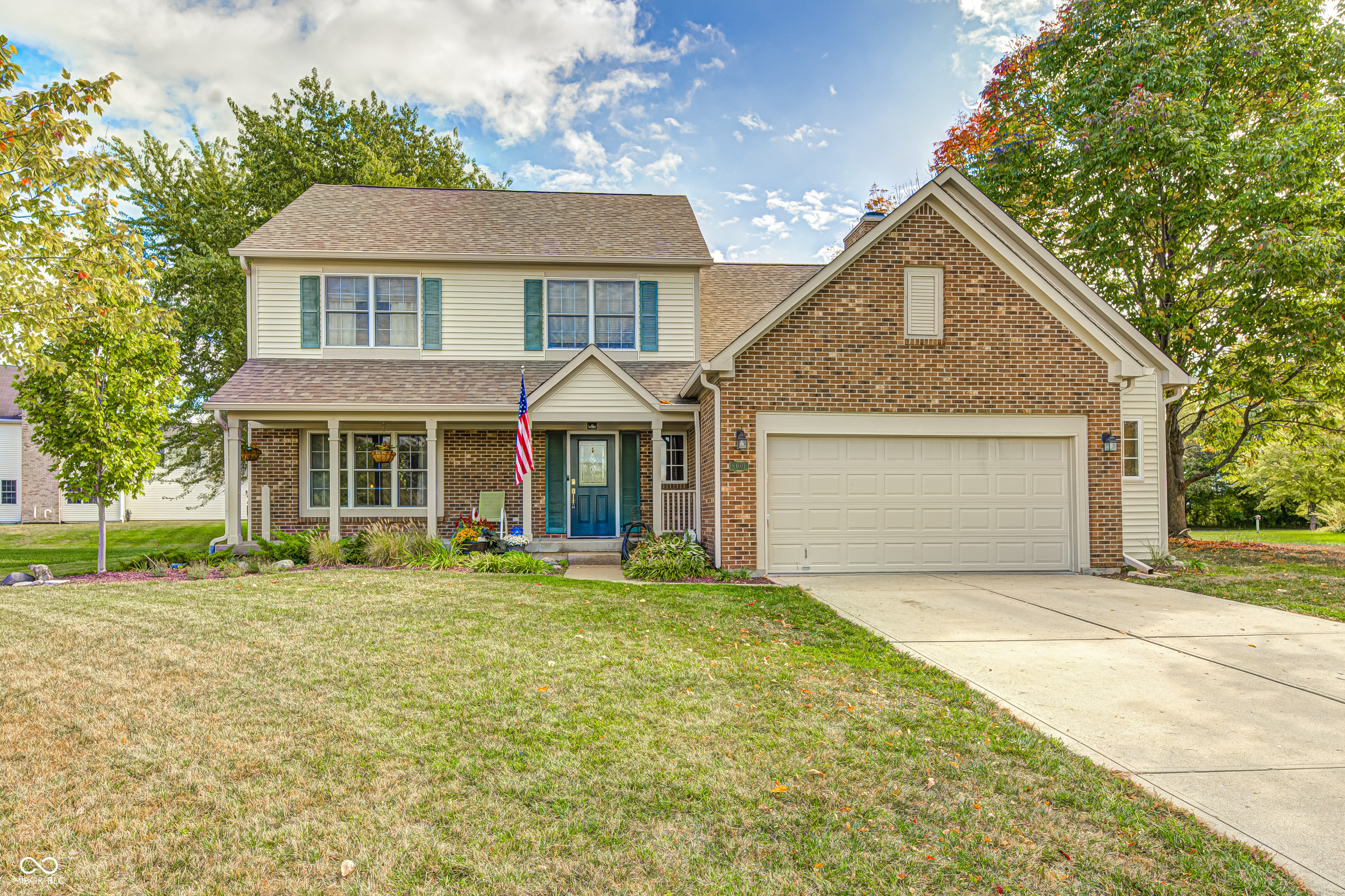 8001 Parkview