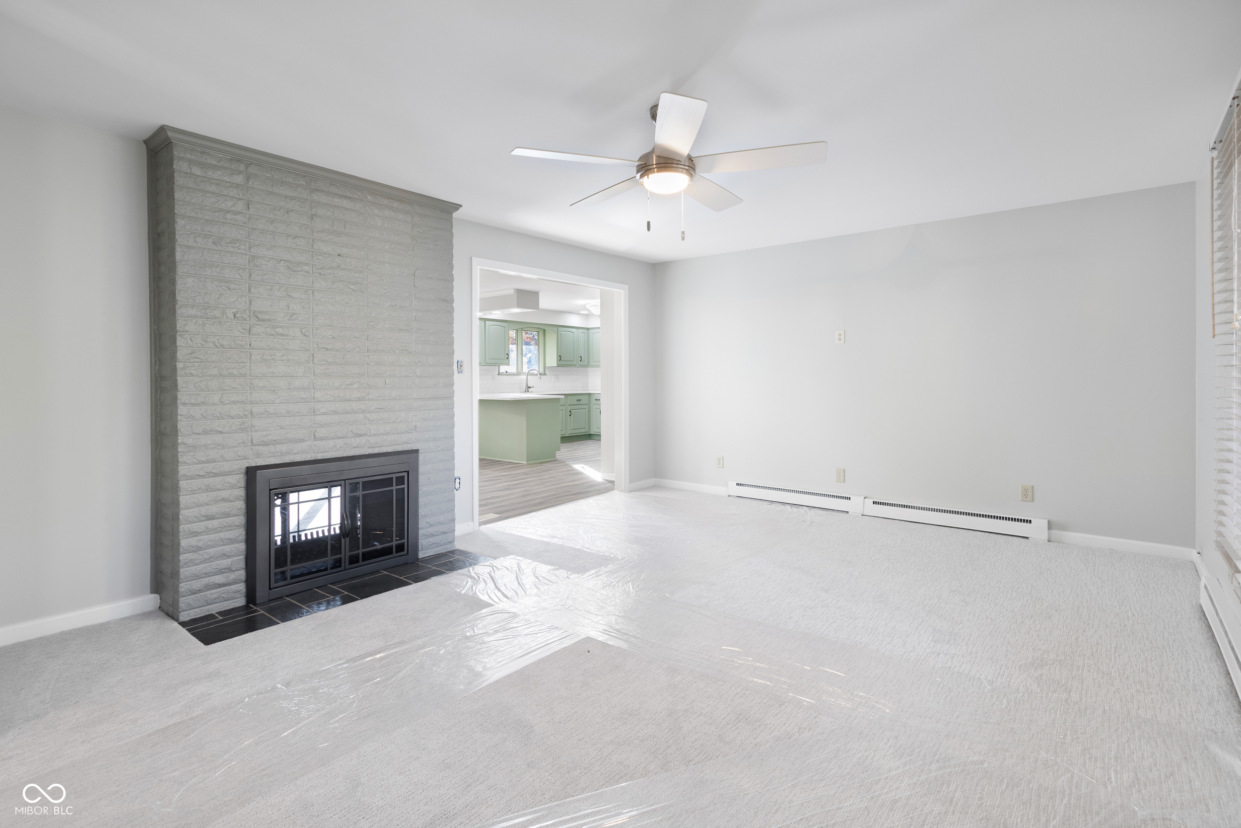 4589 Lincoln Road