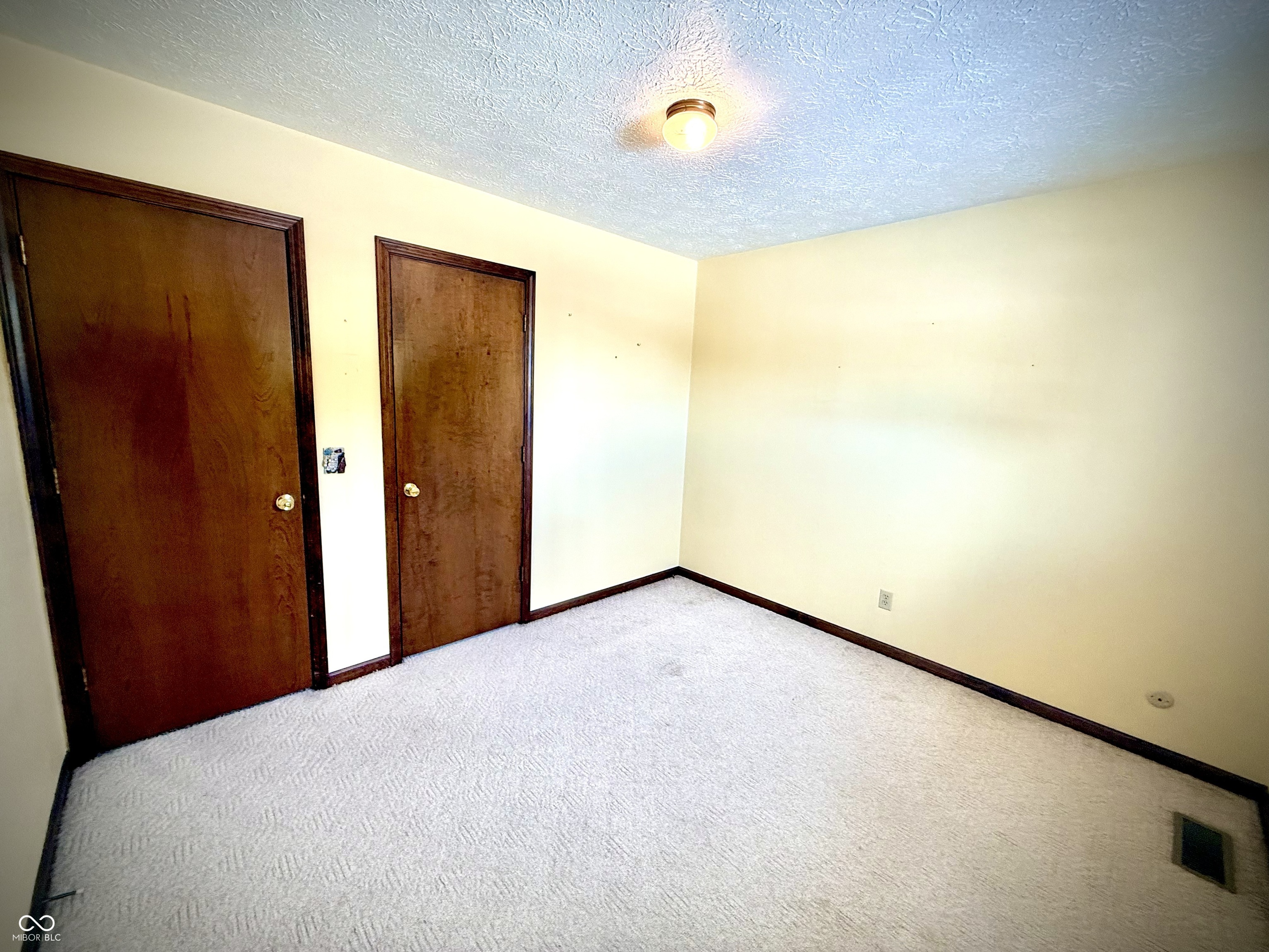 605 Somerset Drive