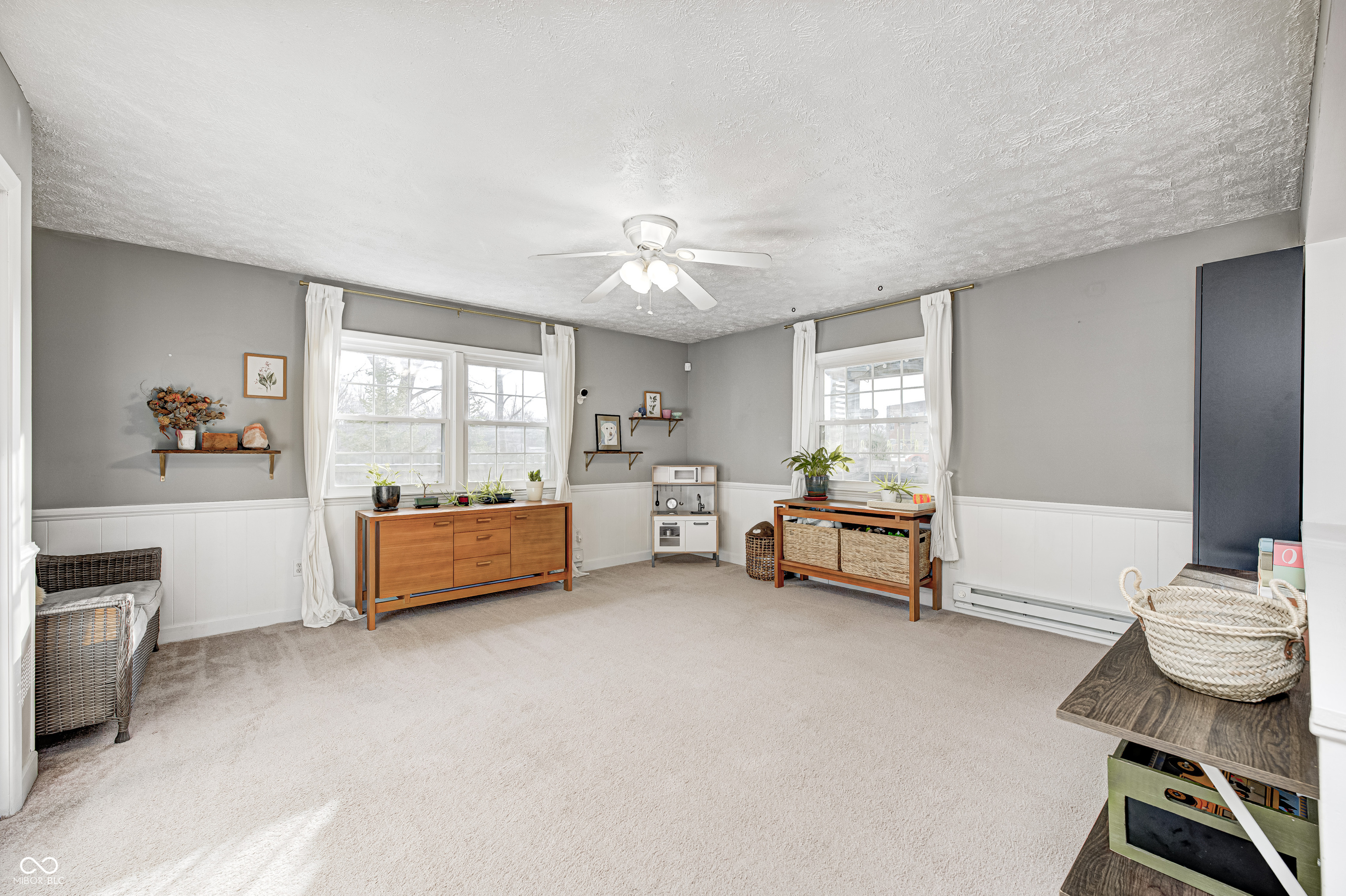 1751 Minturn Lane