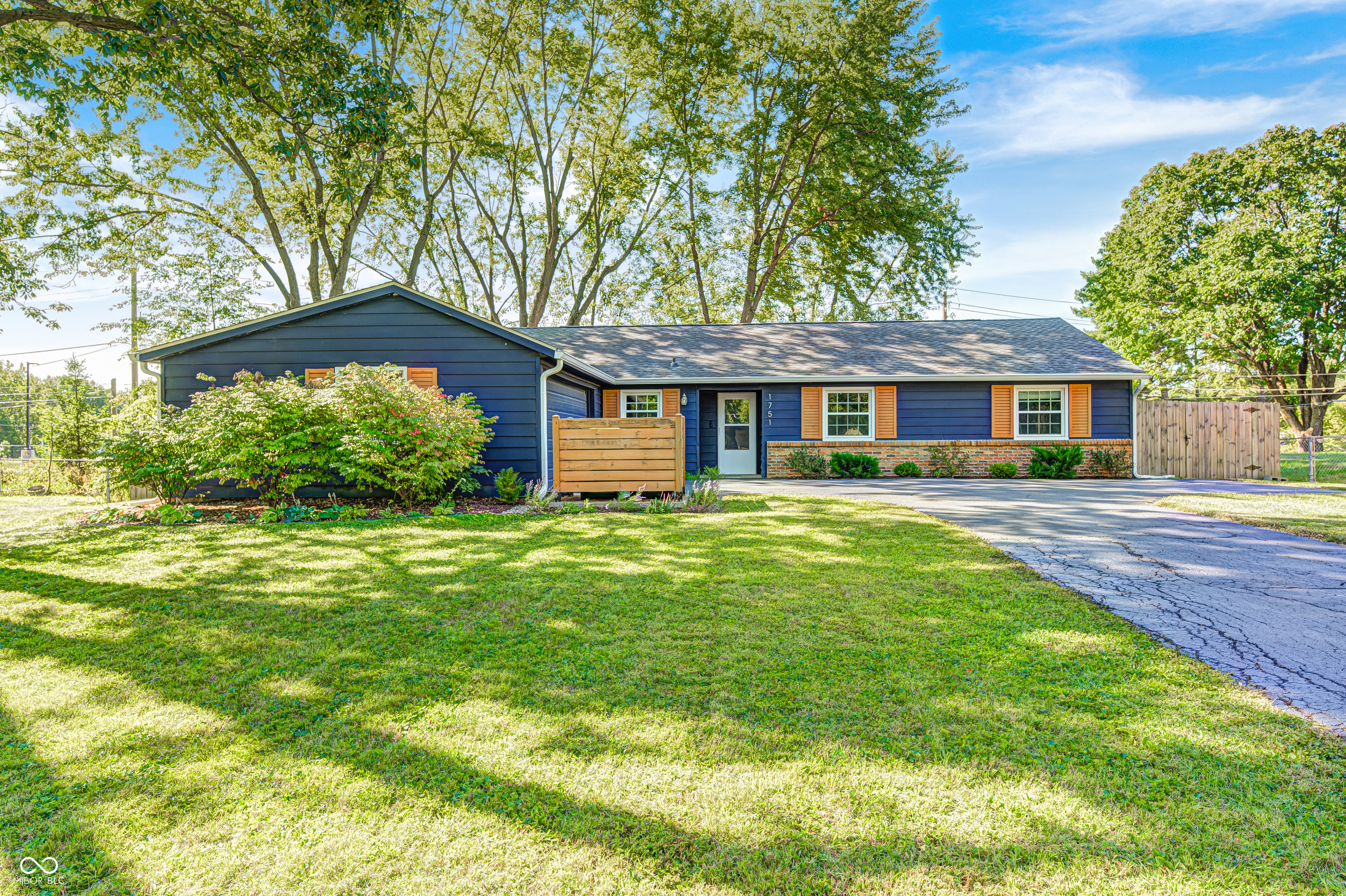 1751 Minturn Lane