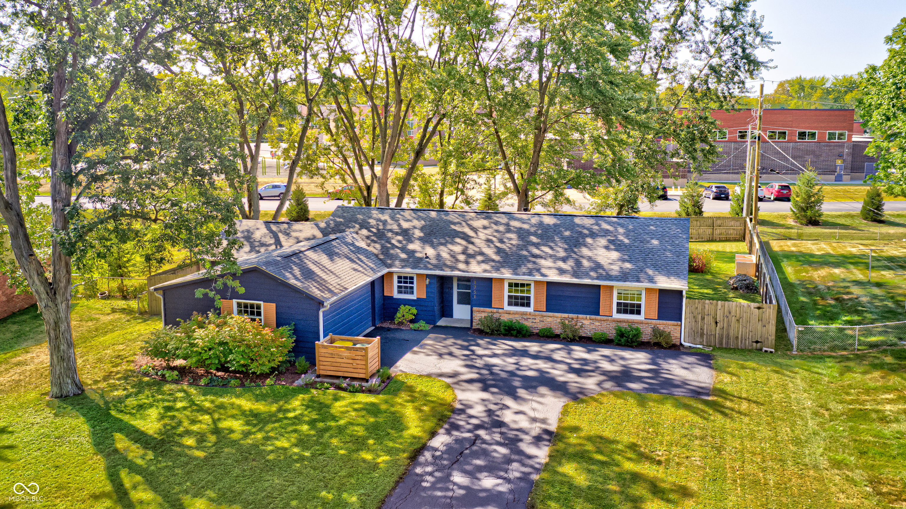 1751 Minturn Lane