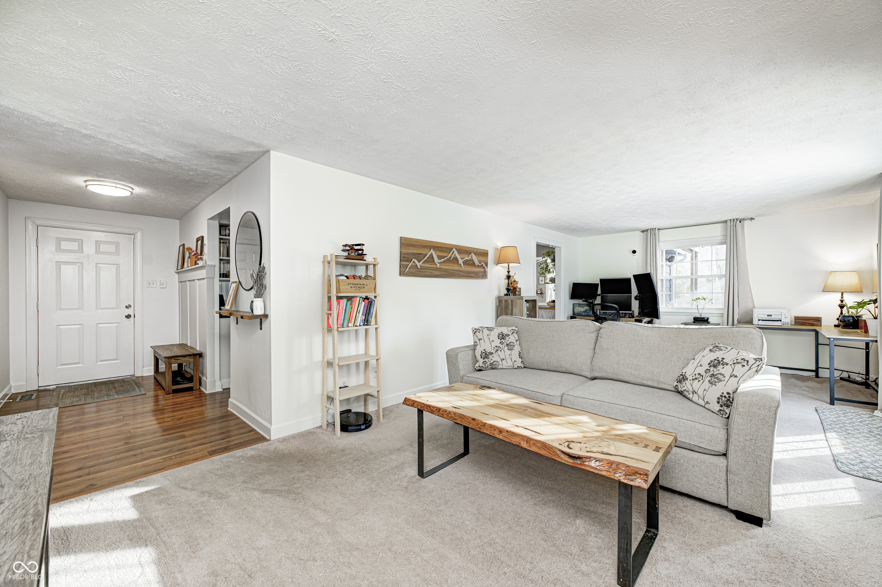 1751 Minturn Lane