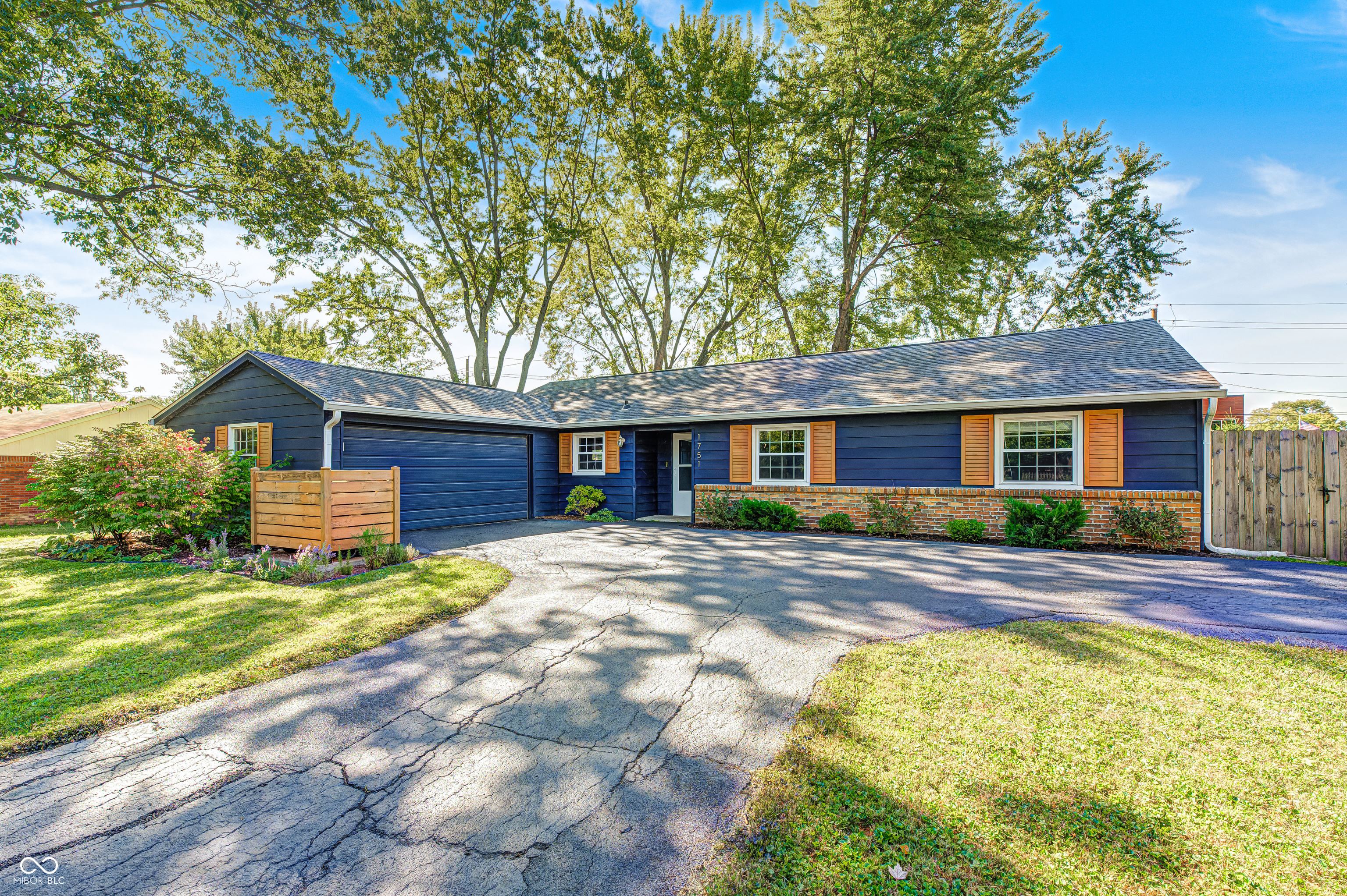 1751 Minturn Lane