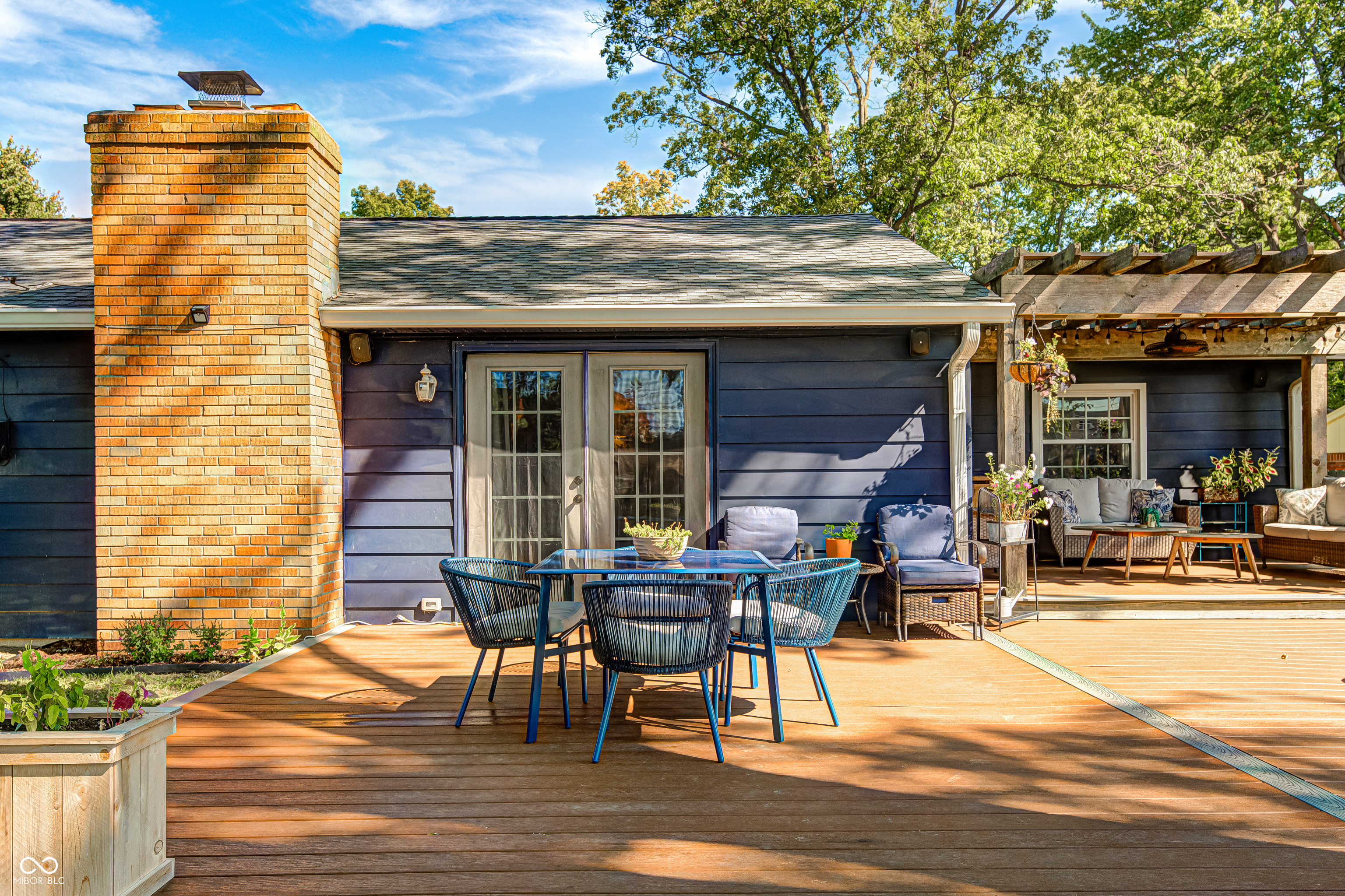 1751 Minturn Lane