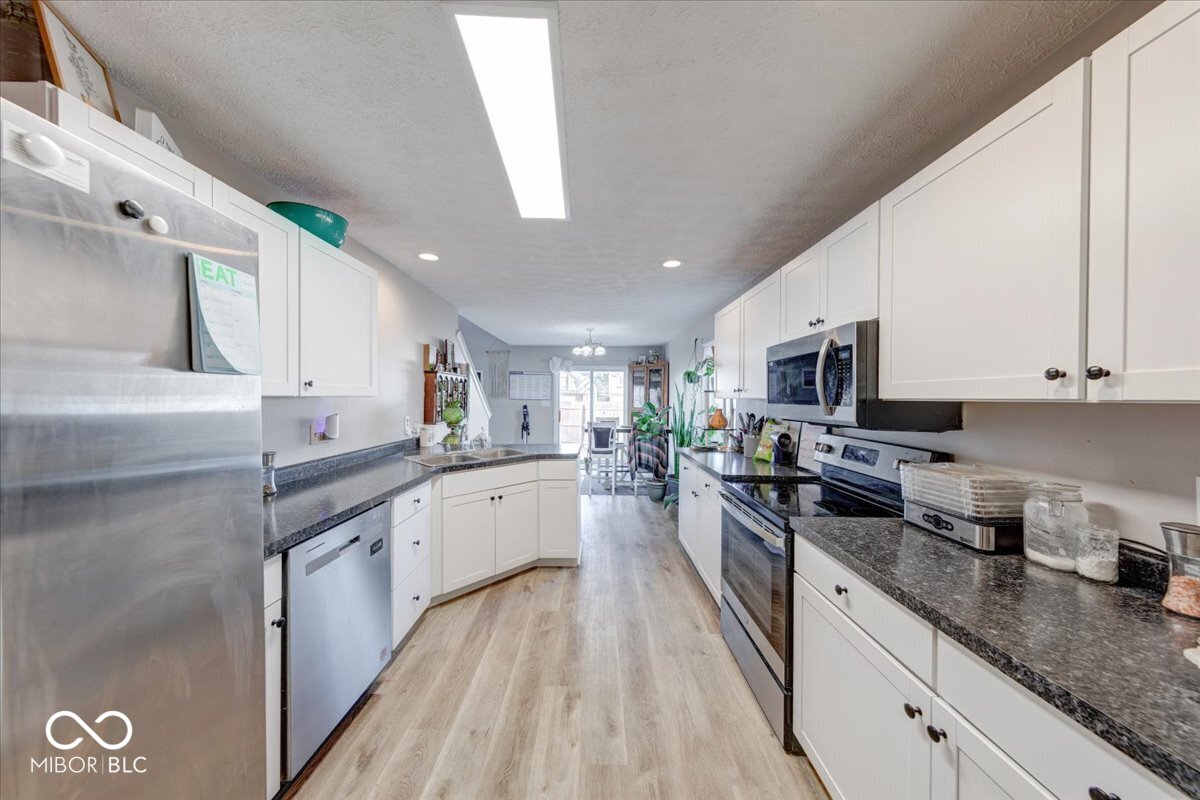 6608 Dunsdin Drive