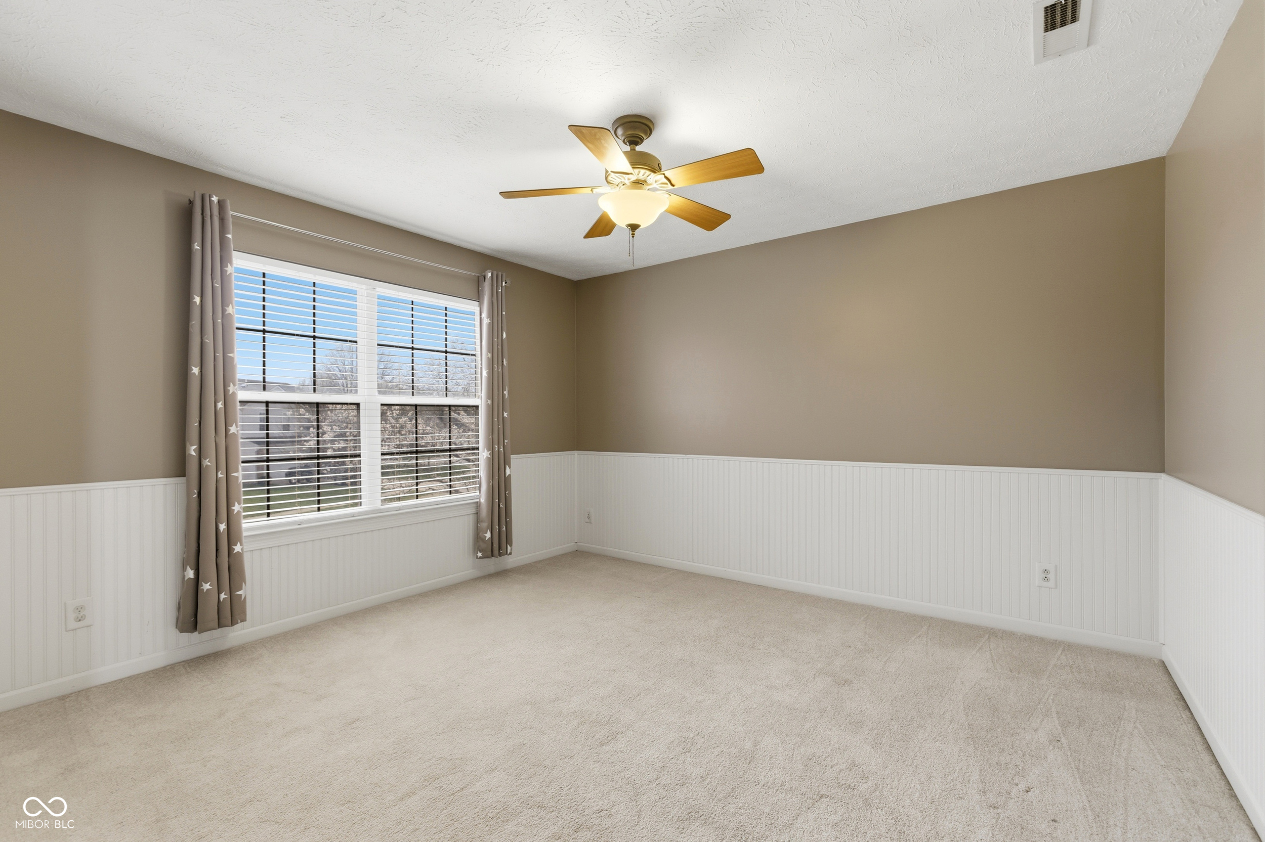 1284 Summer Ridge Lane