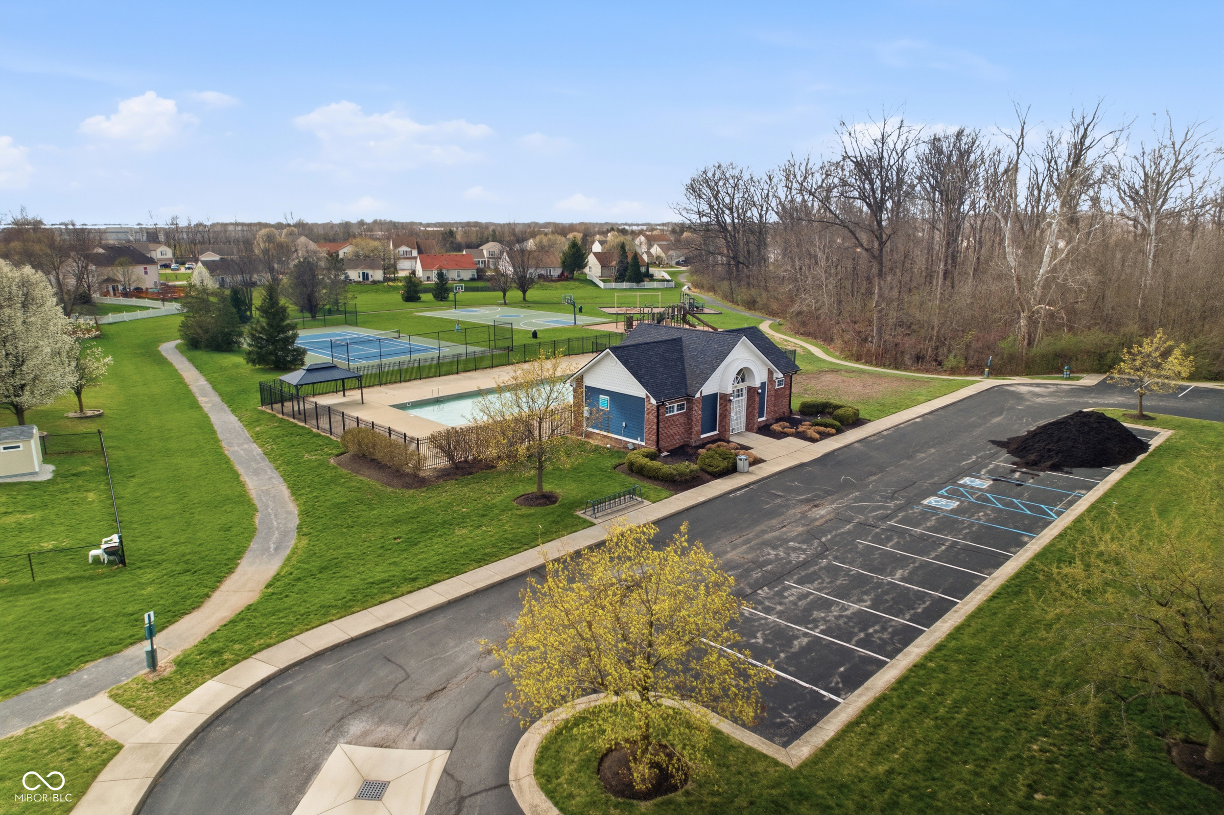 1284 Summer Ridge Lane
