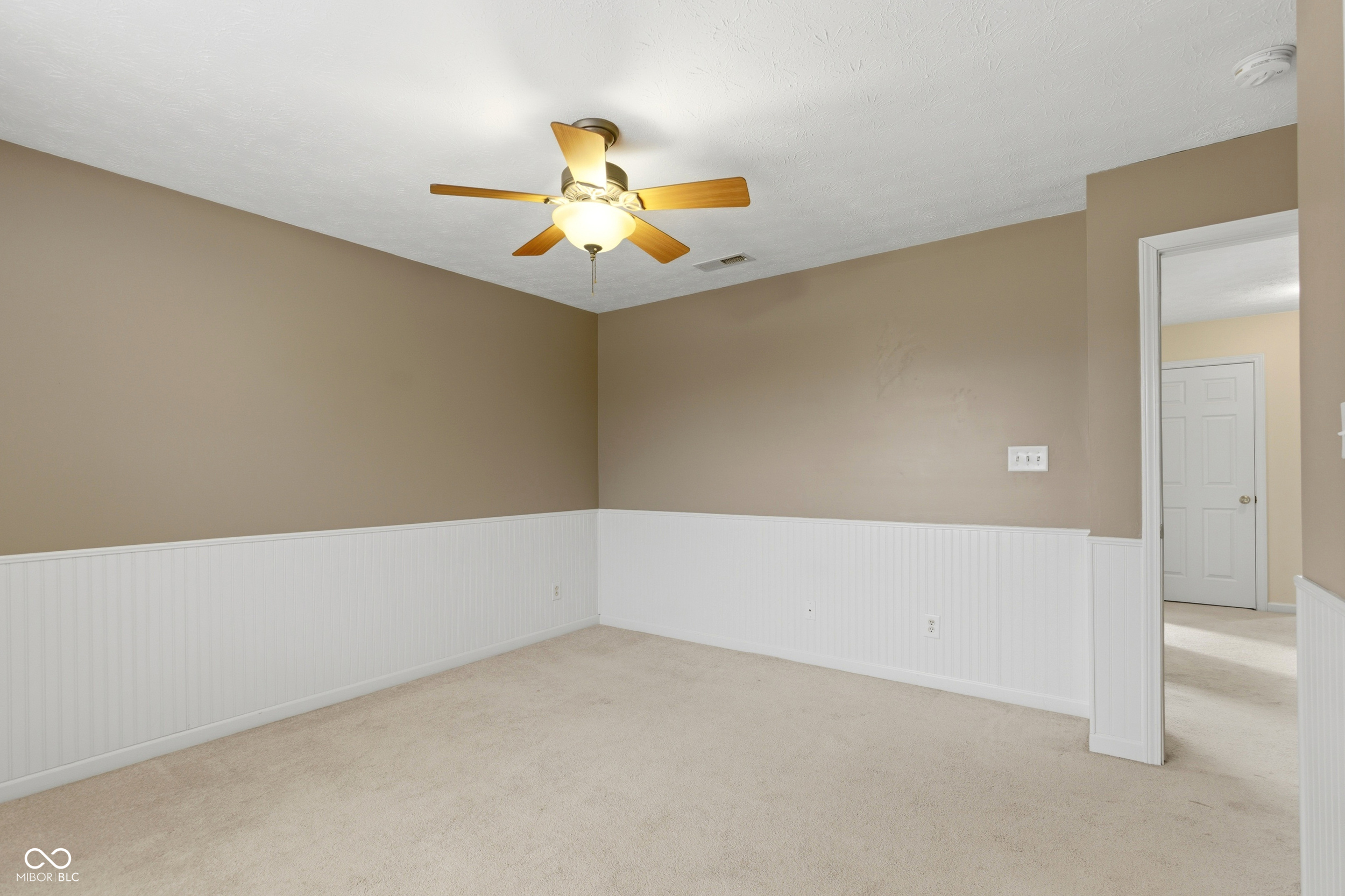 1284 Summer Ridge Lane