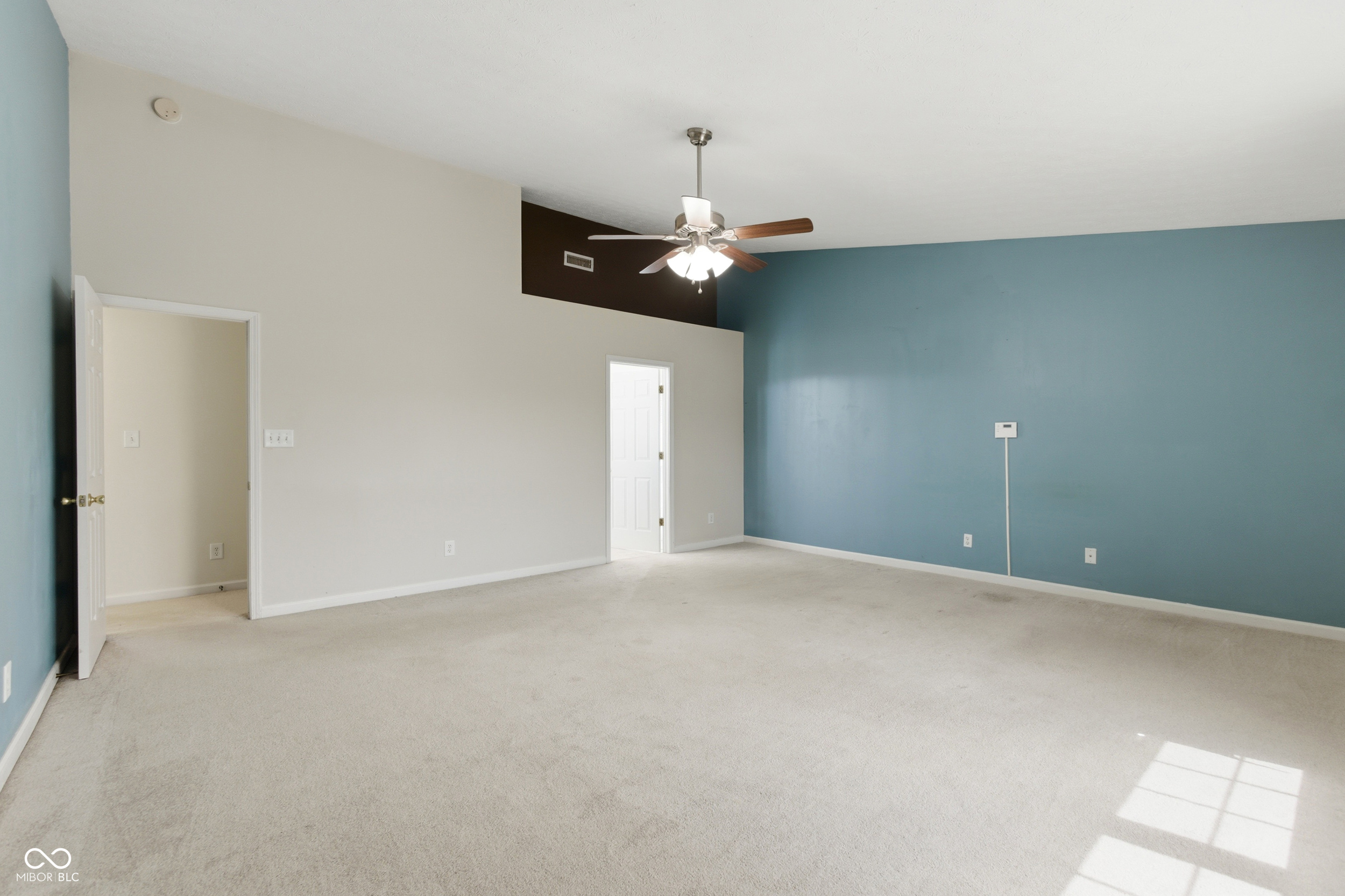 1284 Summer Ridge Lane