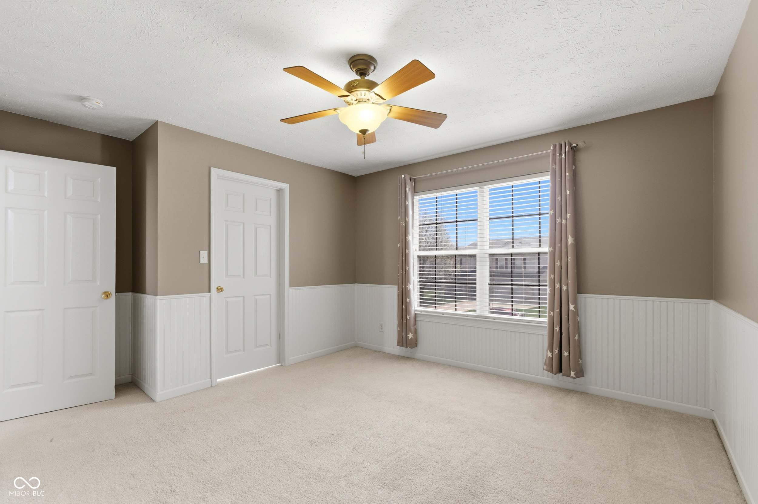 1284 Summer Ridge Lane