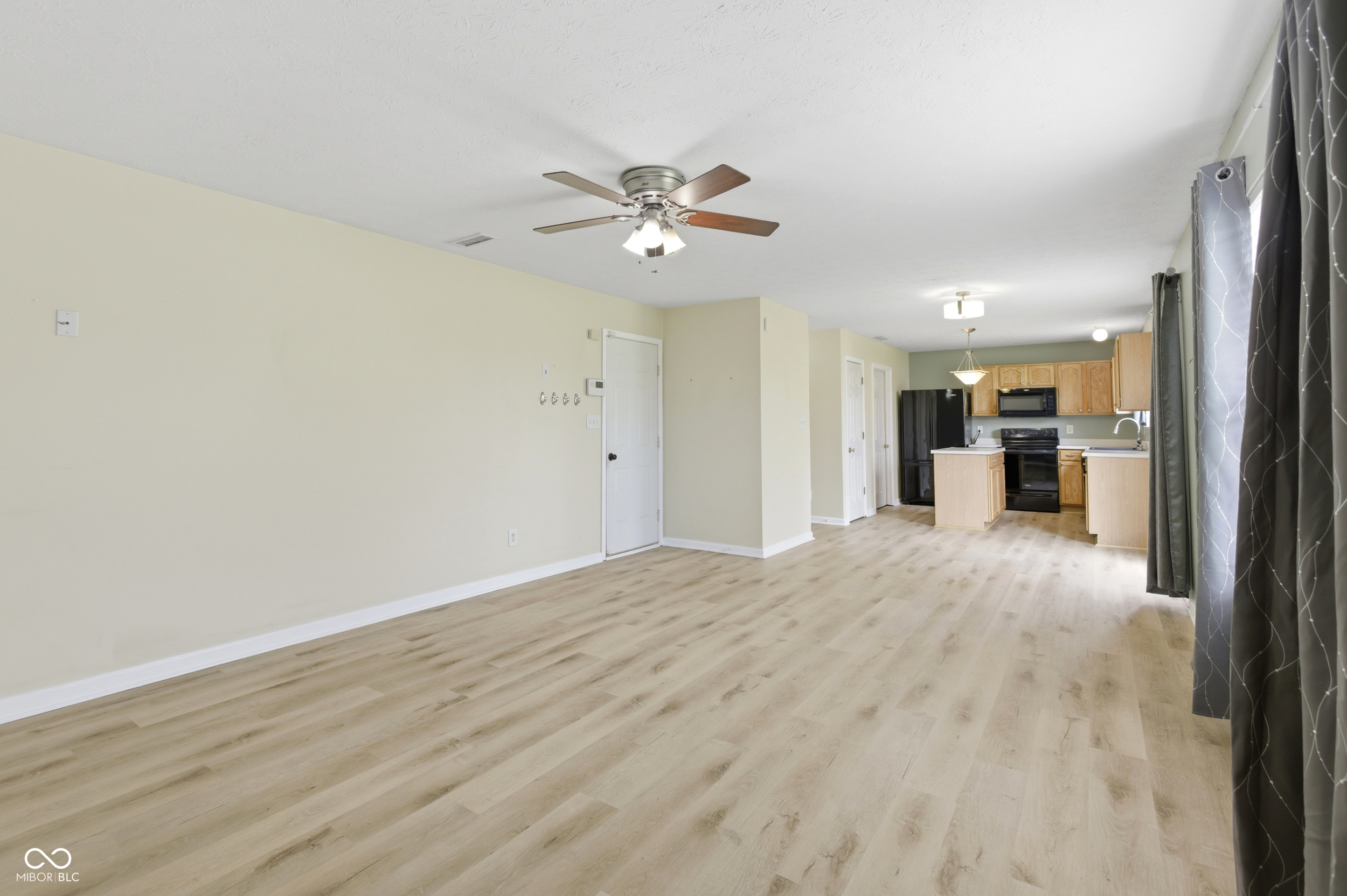 1284 Summer Ridge Lane
