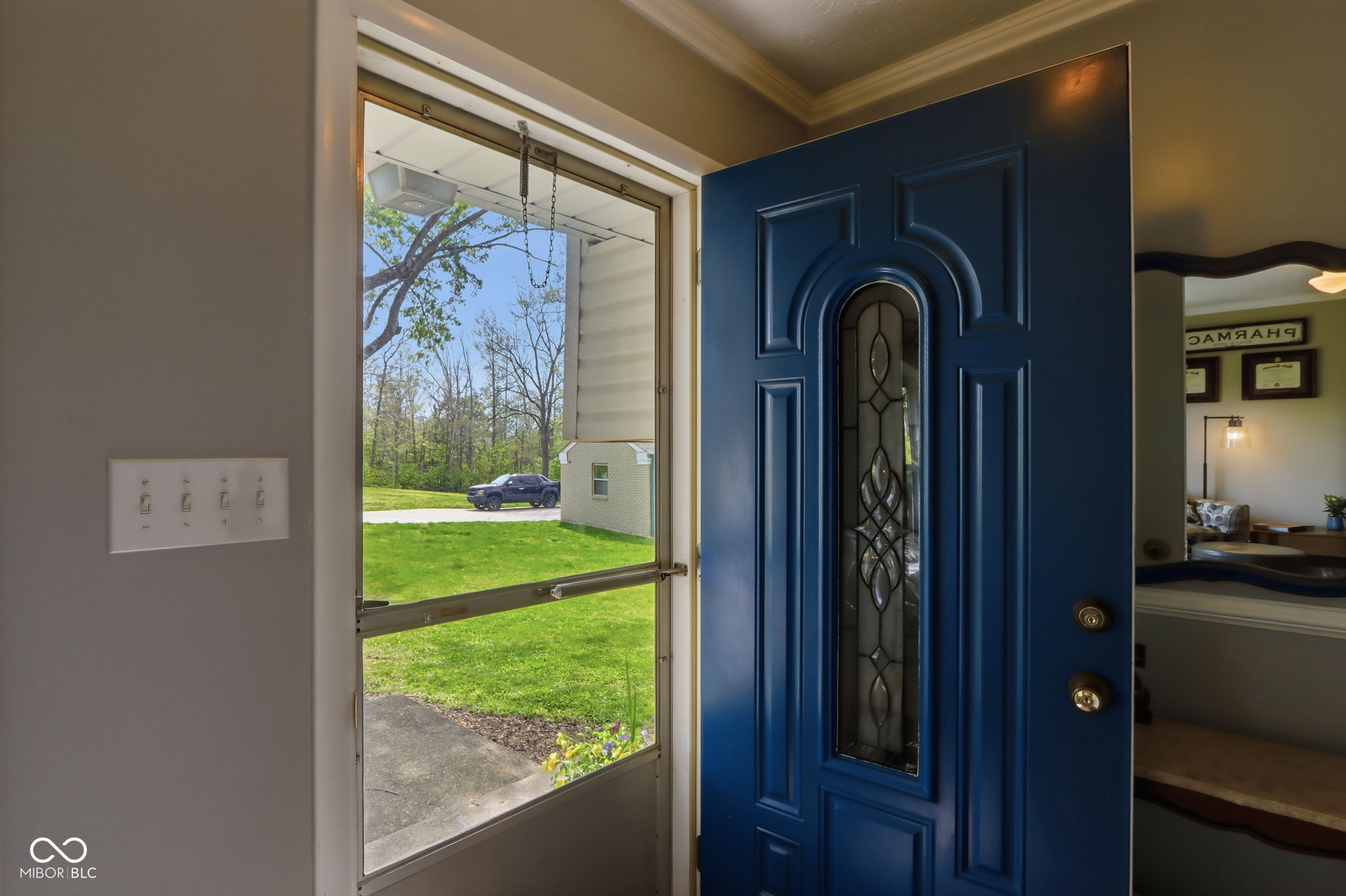 3358 Walnut Drive