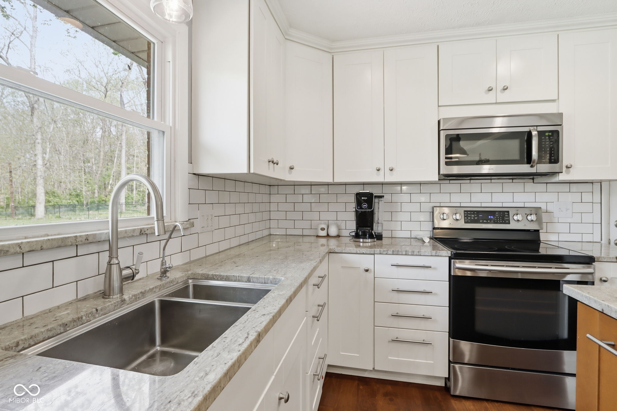 3358 Walnut Drive
