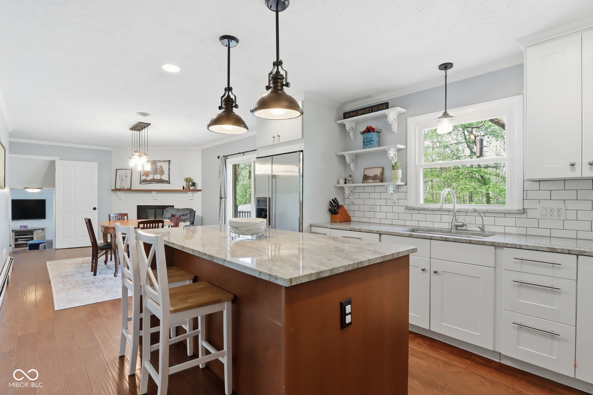 3358 Walnut Drive
