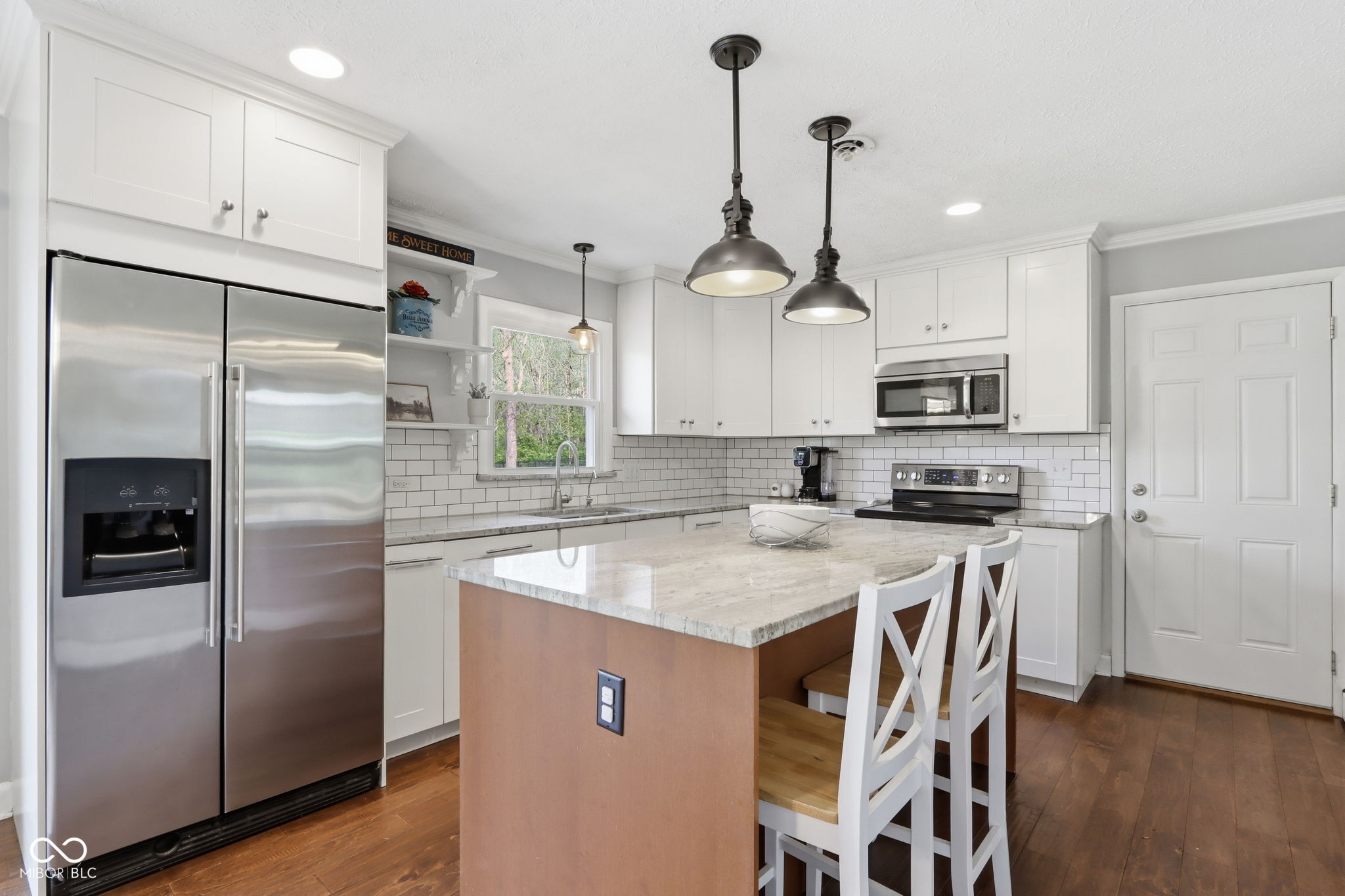 3358 Walnut Drive