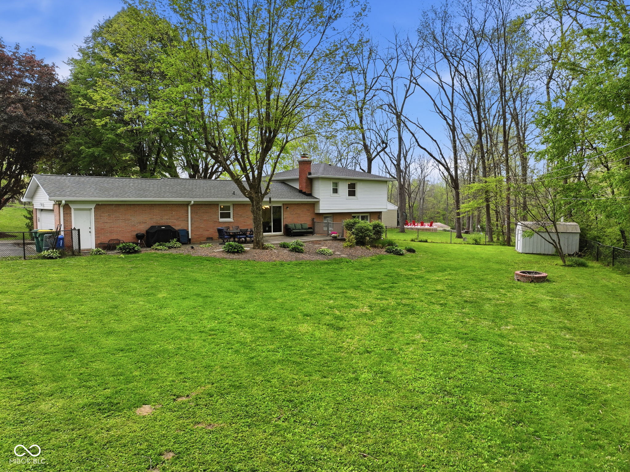 3358 Walnut Drive