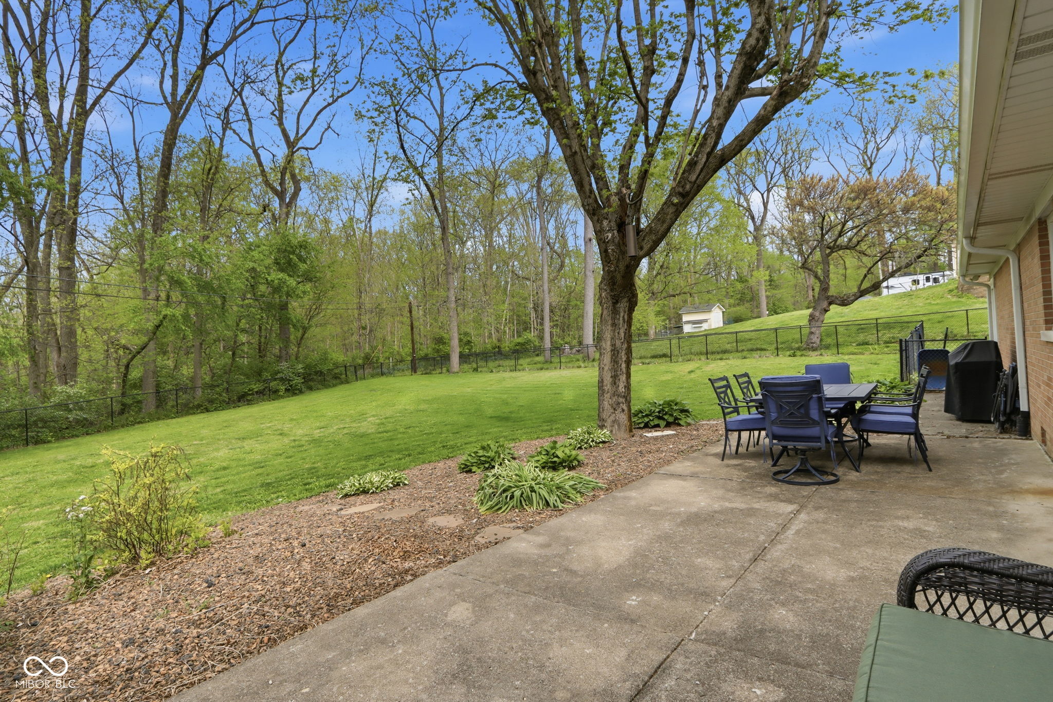 3358 Walnut Drive