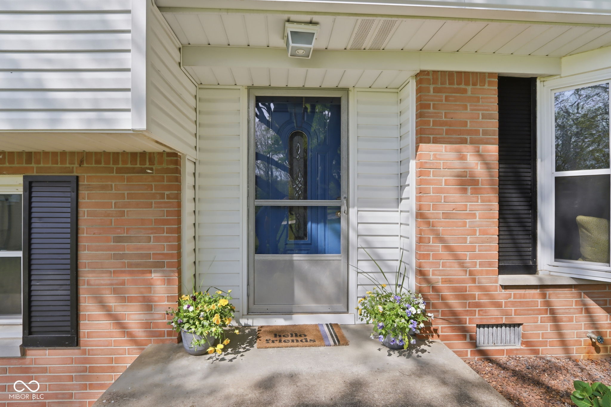 3358 Walnut Drive