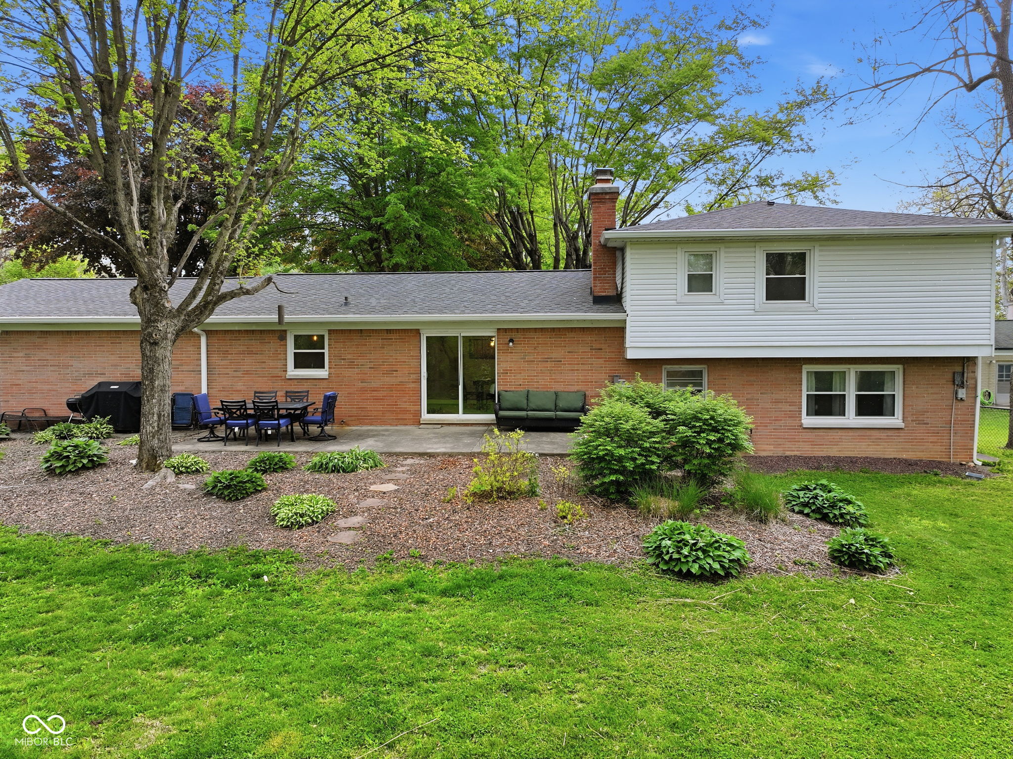 3358 Walnut Drive