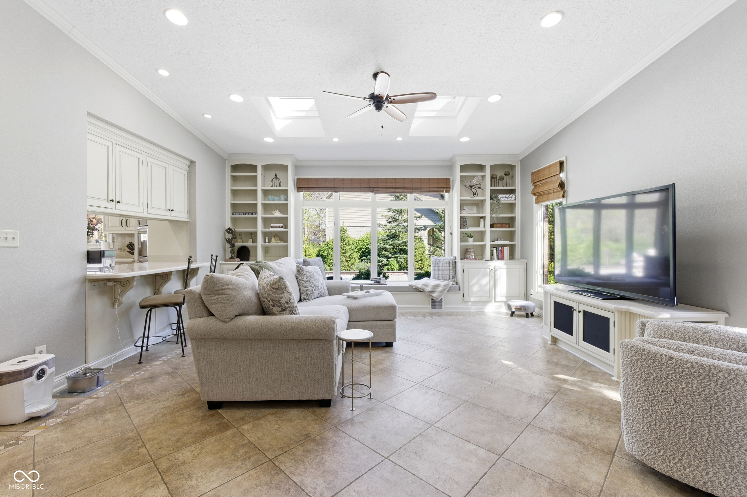 9980 Woodlands Drive