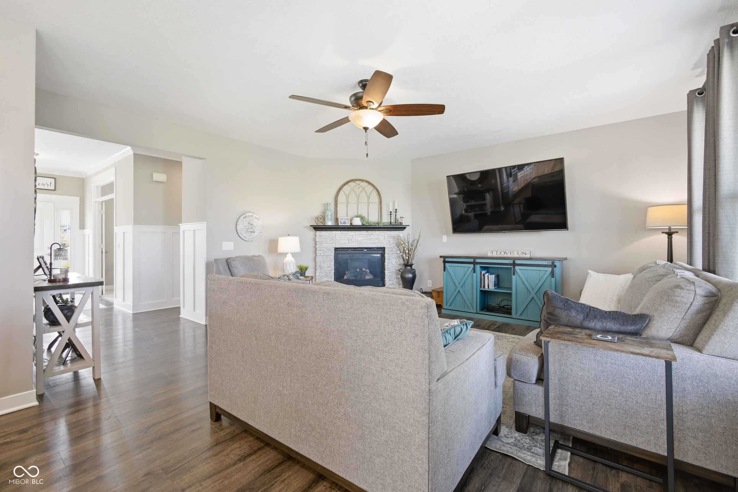 13338 Lansbury Lane