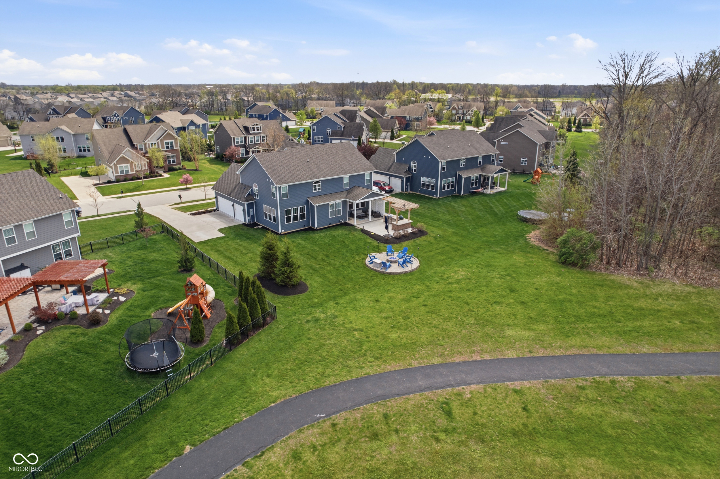 13338 Lansbury Lane