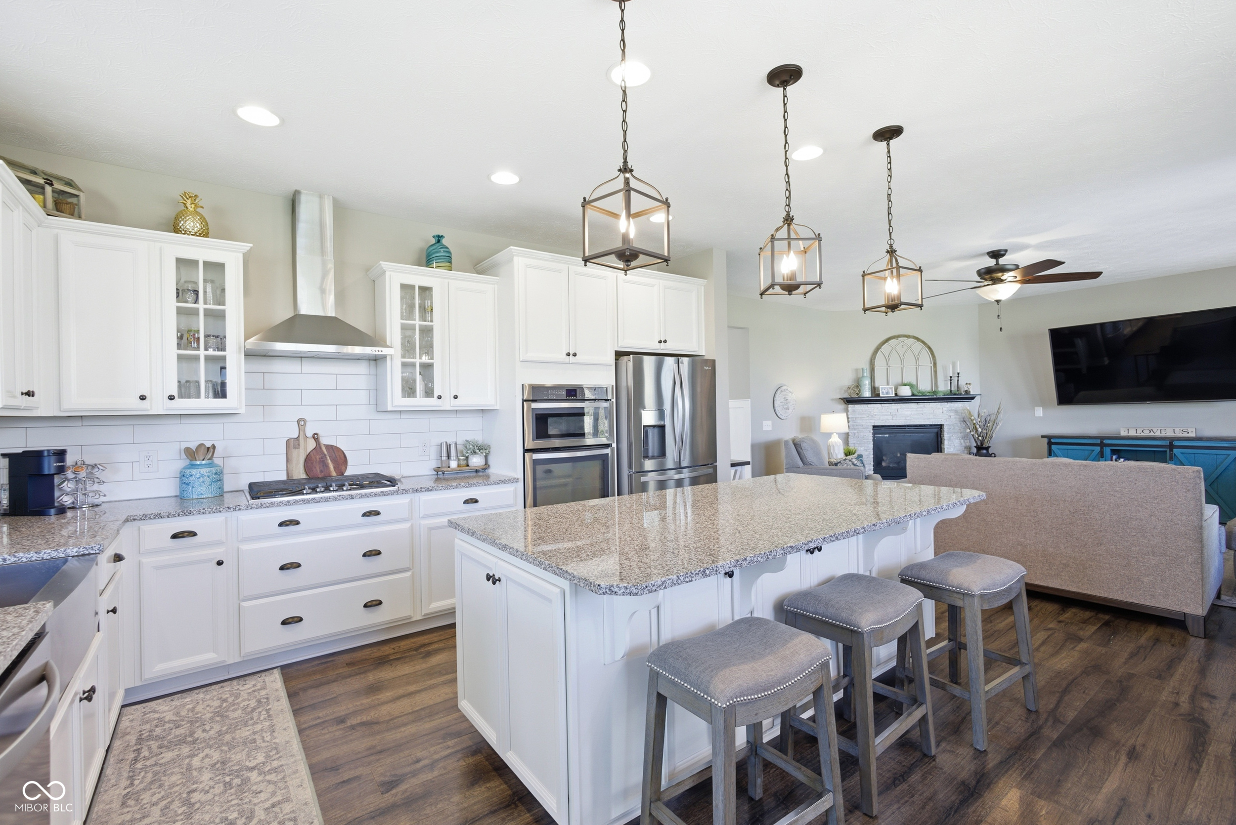 13338 Lansbury Lane