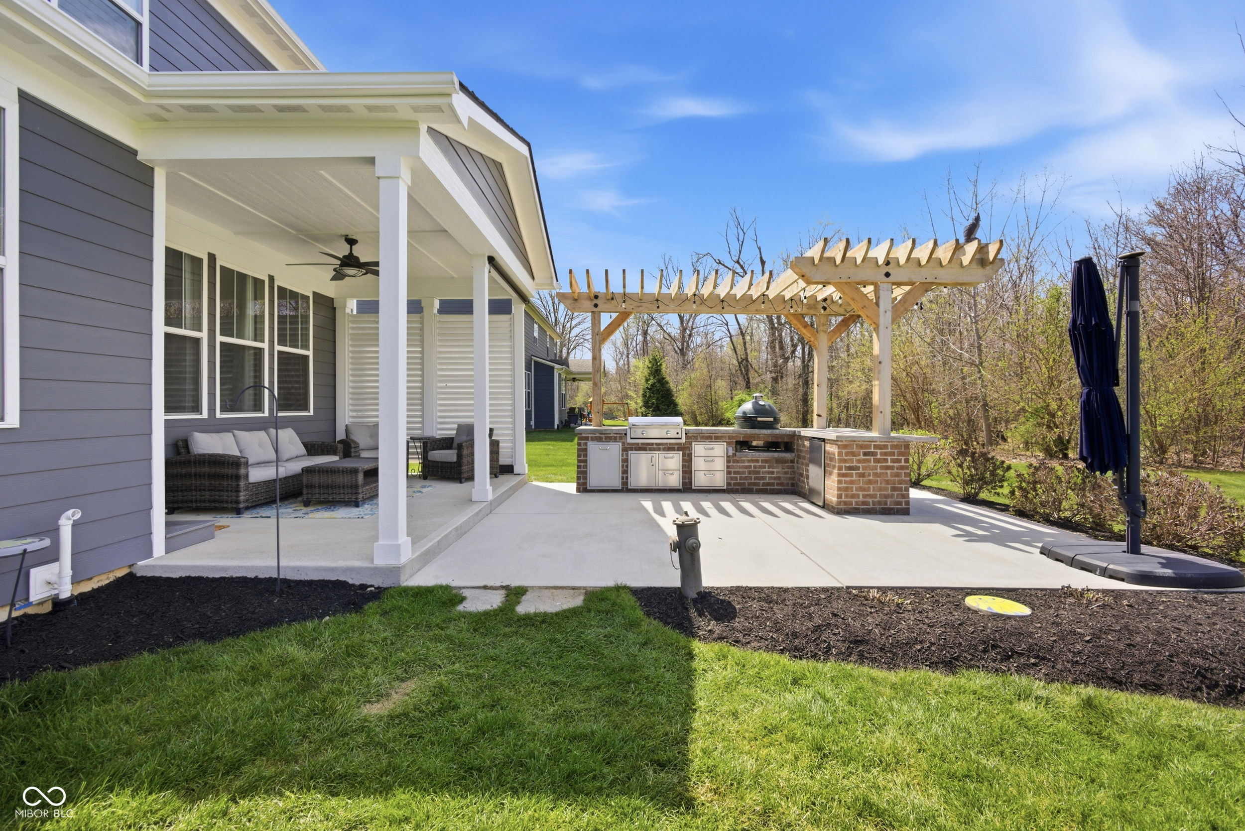 13338 Lansbury Lane