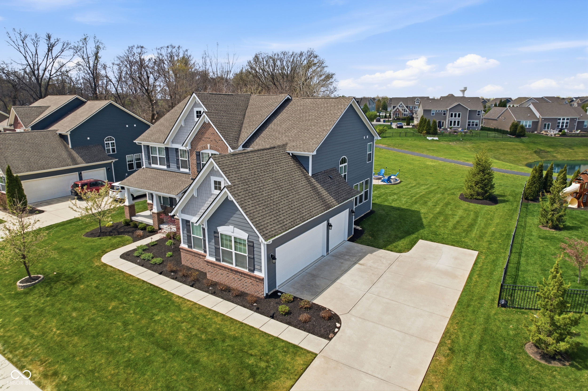 13338 Lansbury Lane