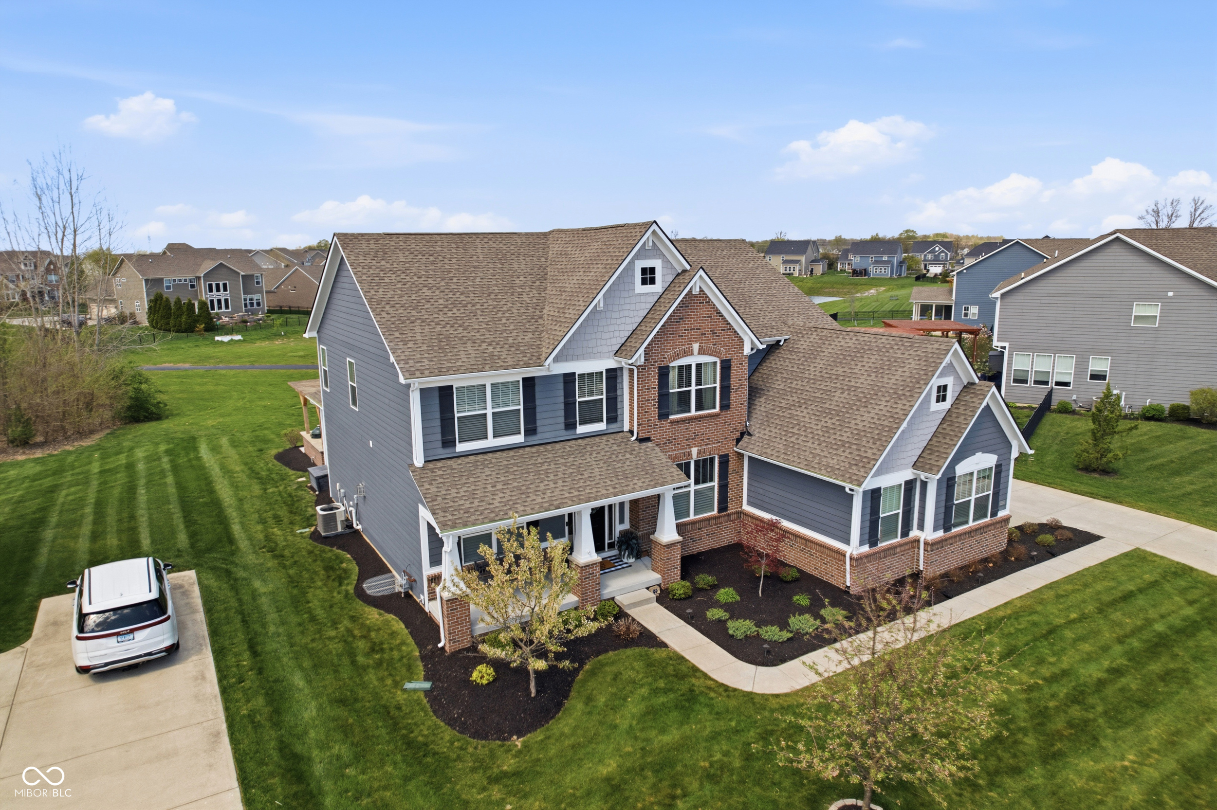 13338 Lansbury Lane