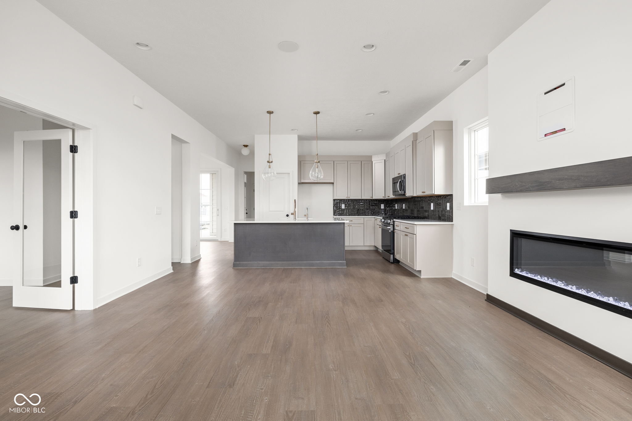 1668 Delmonte Rail Drive
