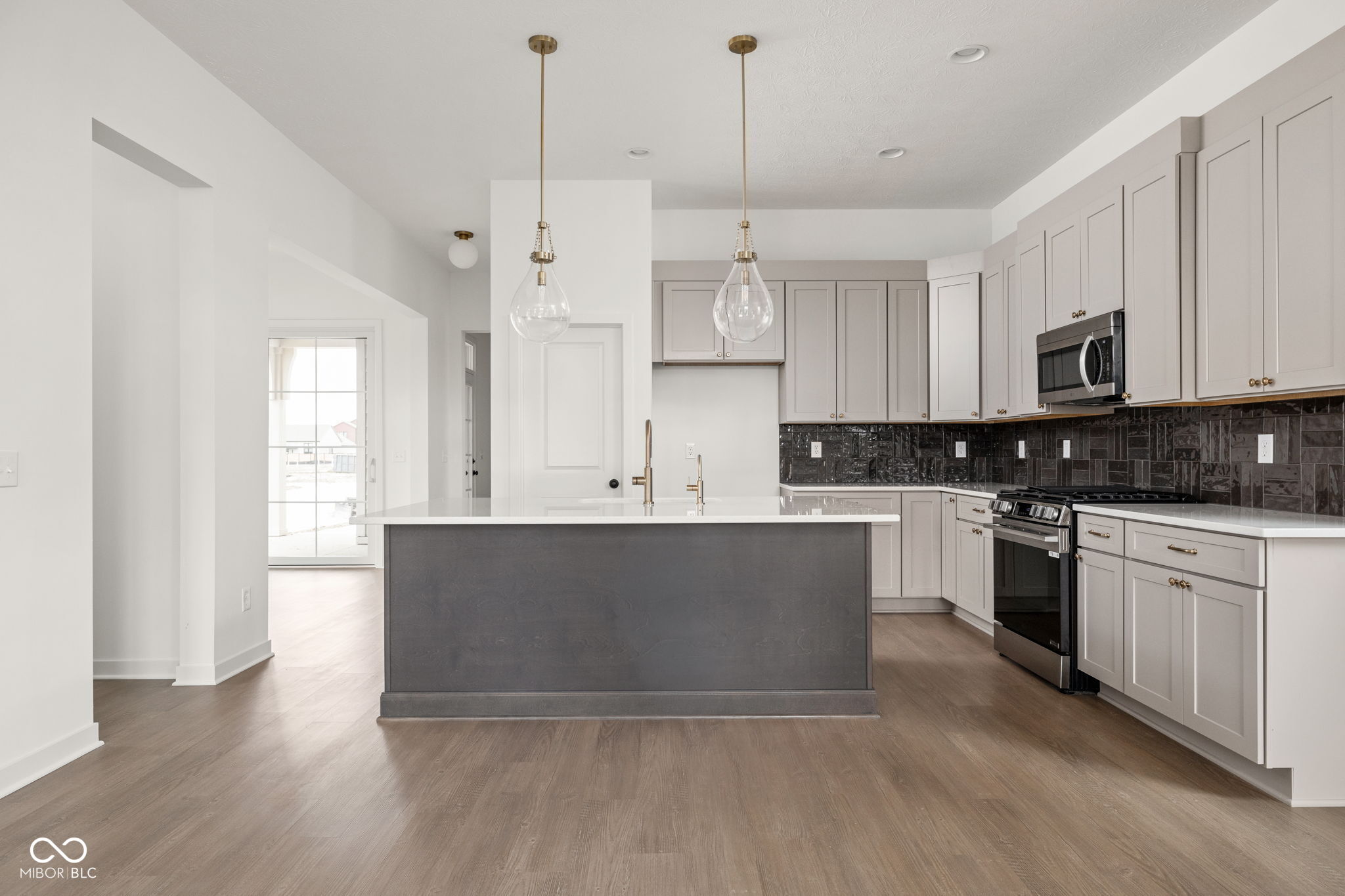 1668 Delmonte Rail Drive