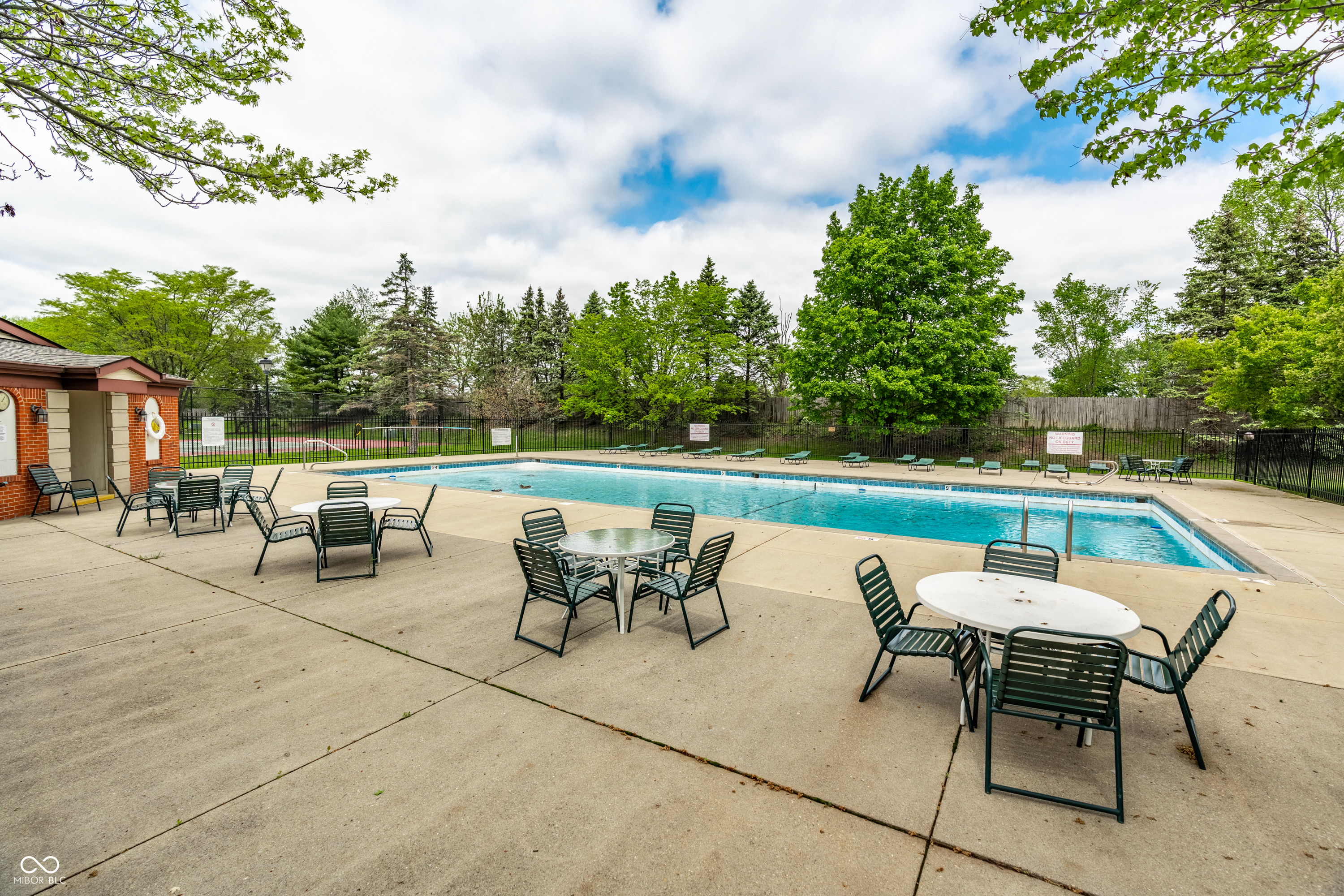 2103 Oak Run North Drive