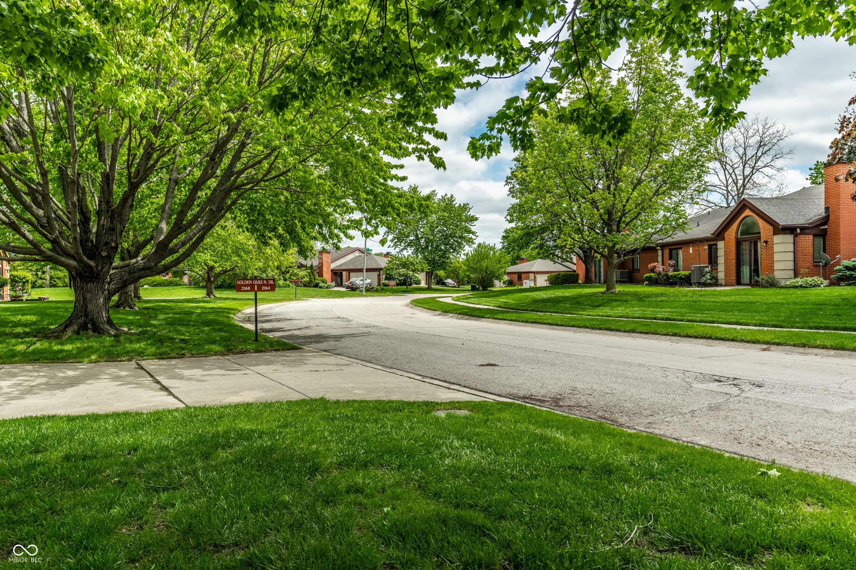 2103 Oak Run North Drive