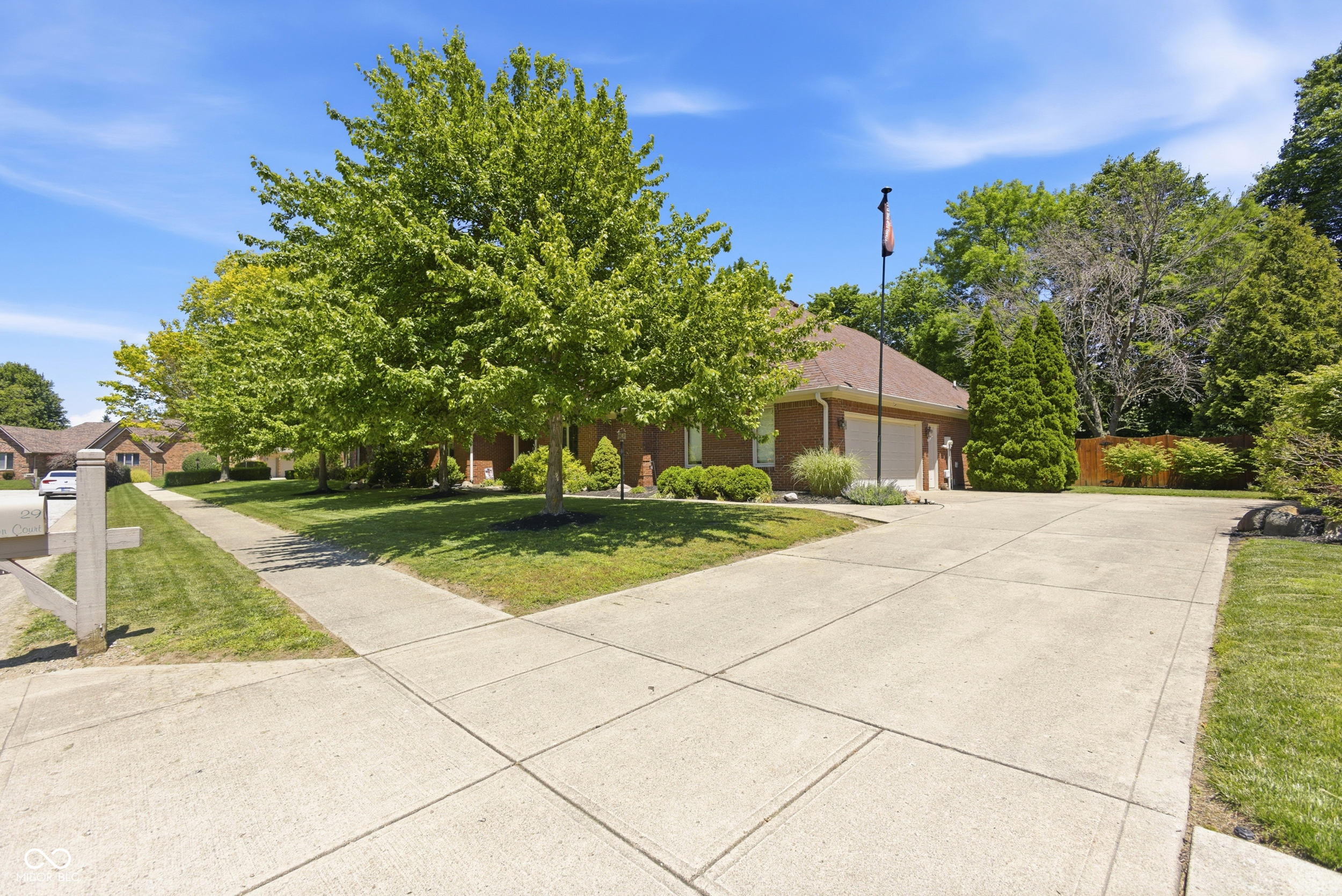 29 Raccoon Court