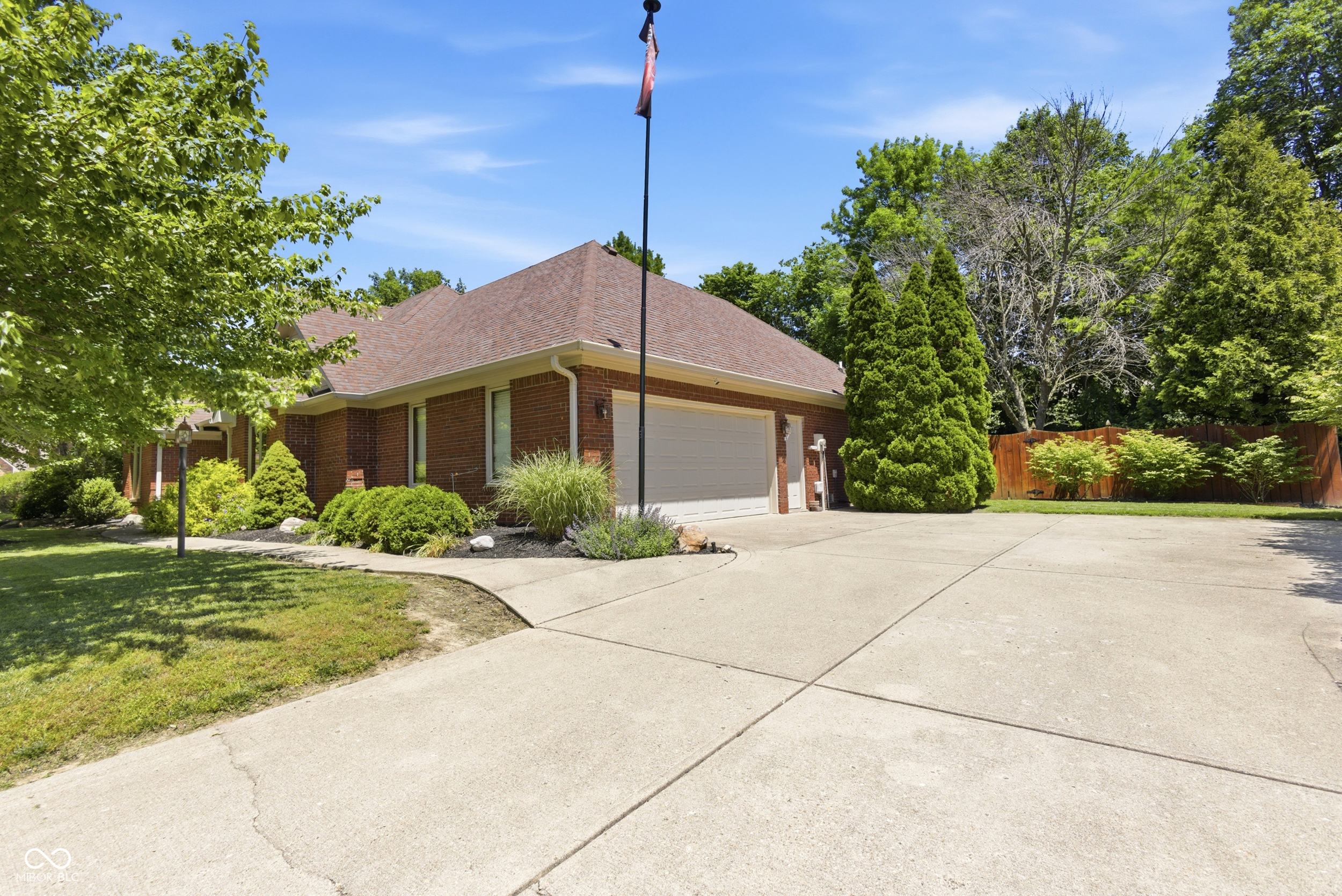 29 Raccoon Court