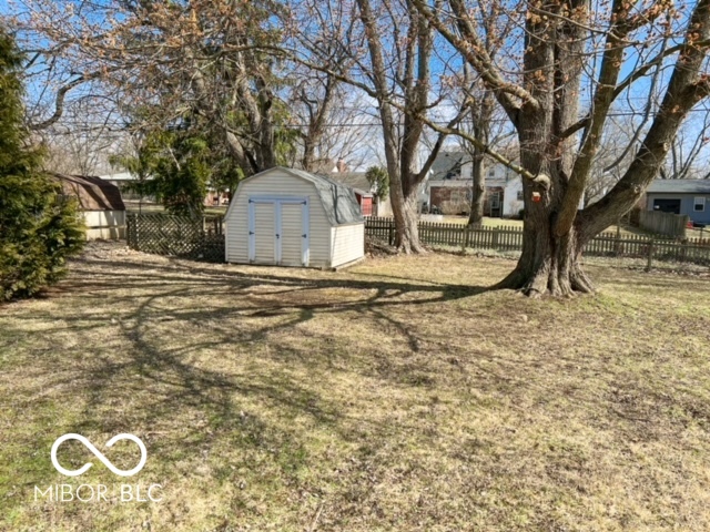 5735 N Rural Street