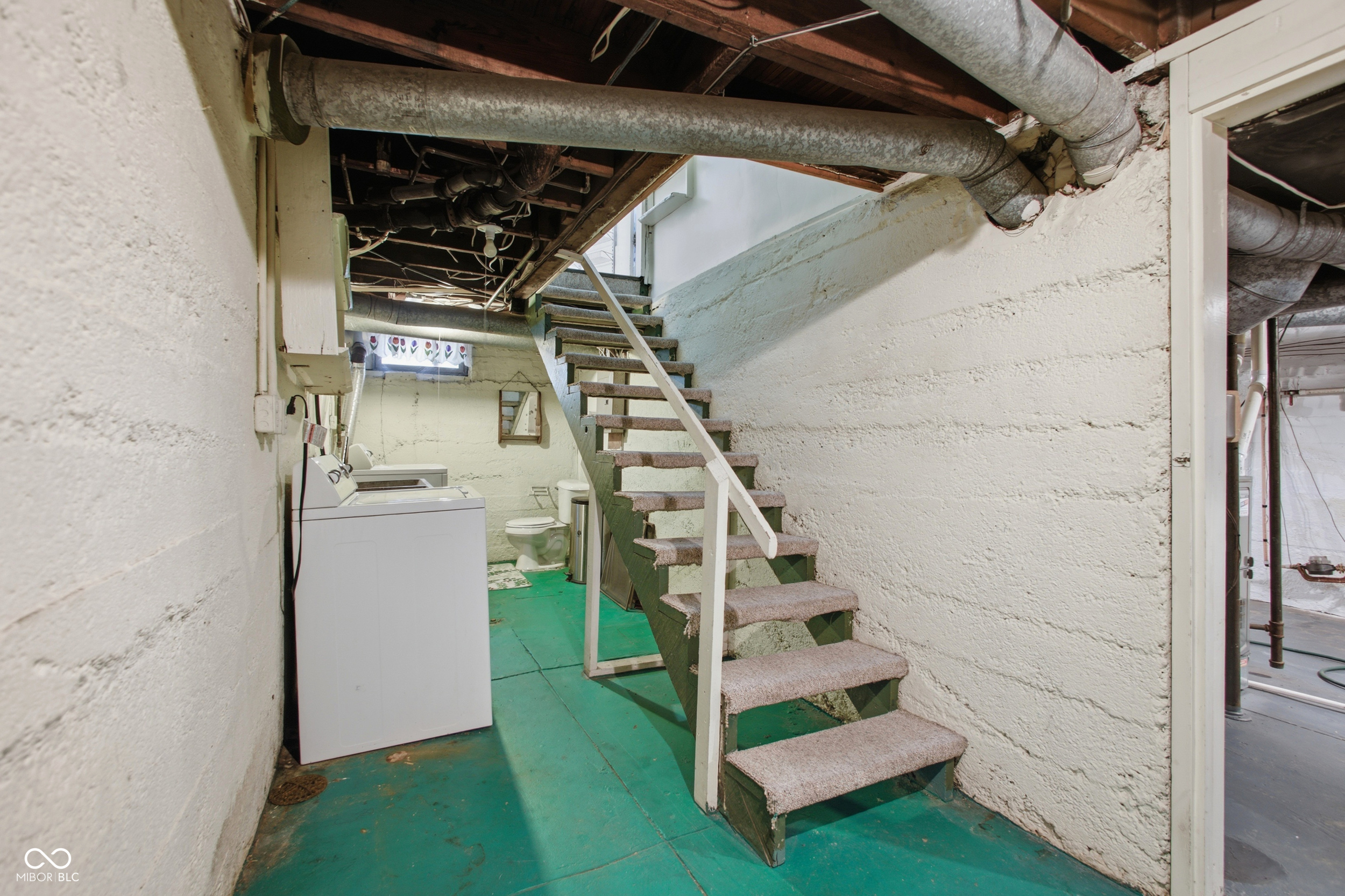 323 N Audubon Road