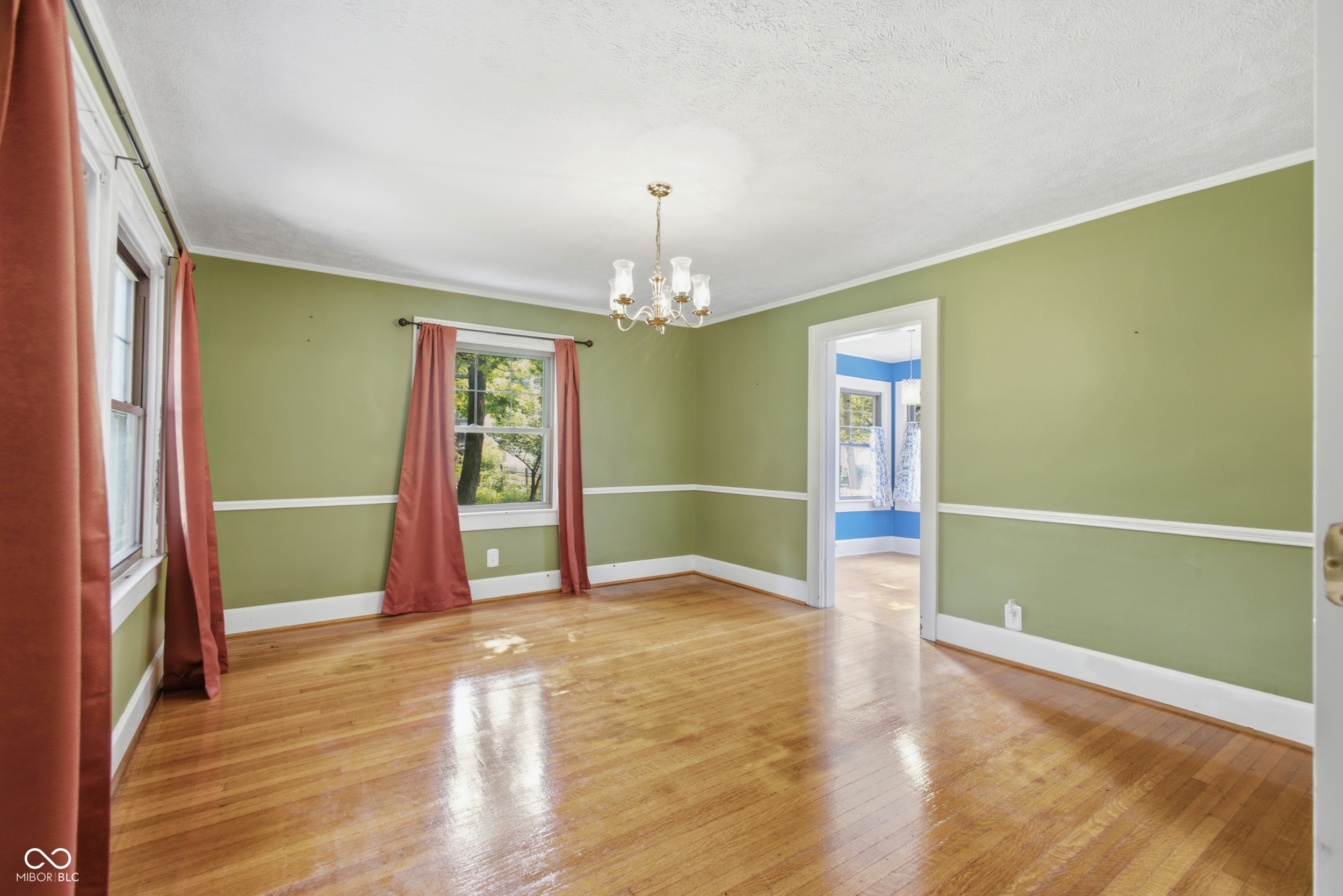 323 N Audubon Road