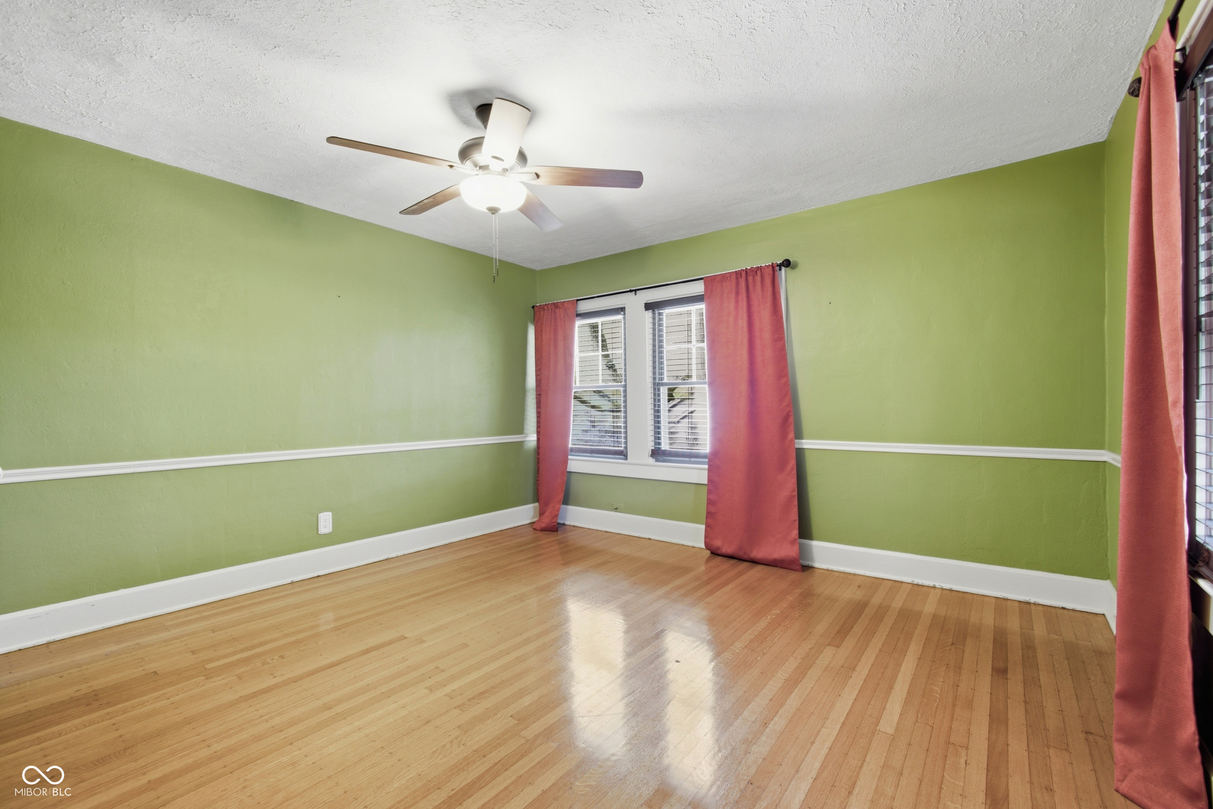 323 N Audubon Road