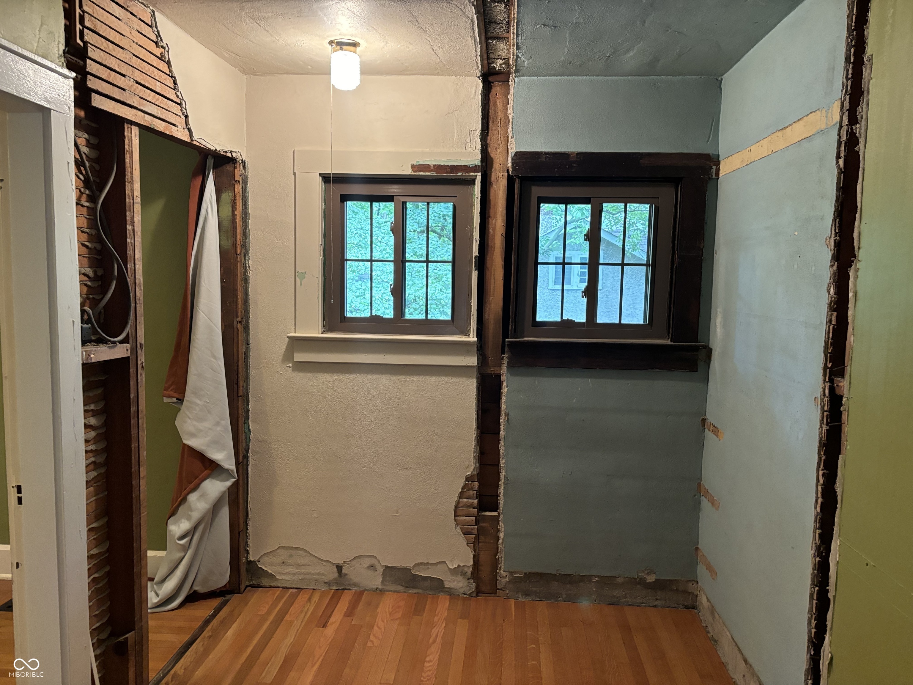 323 N Audubon Road