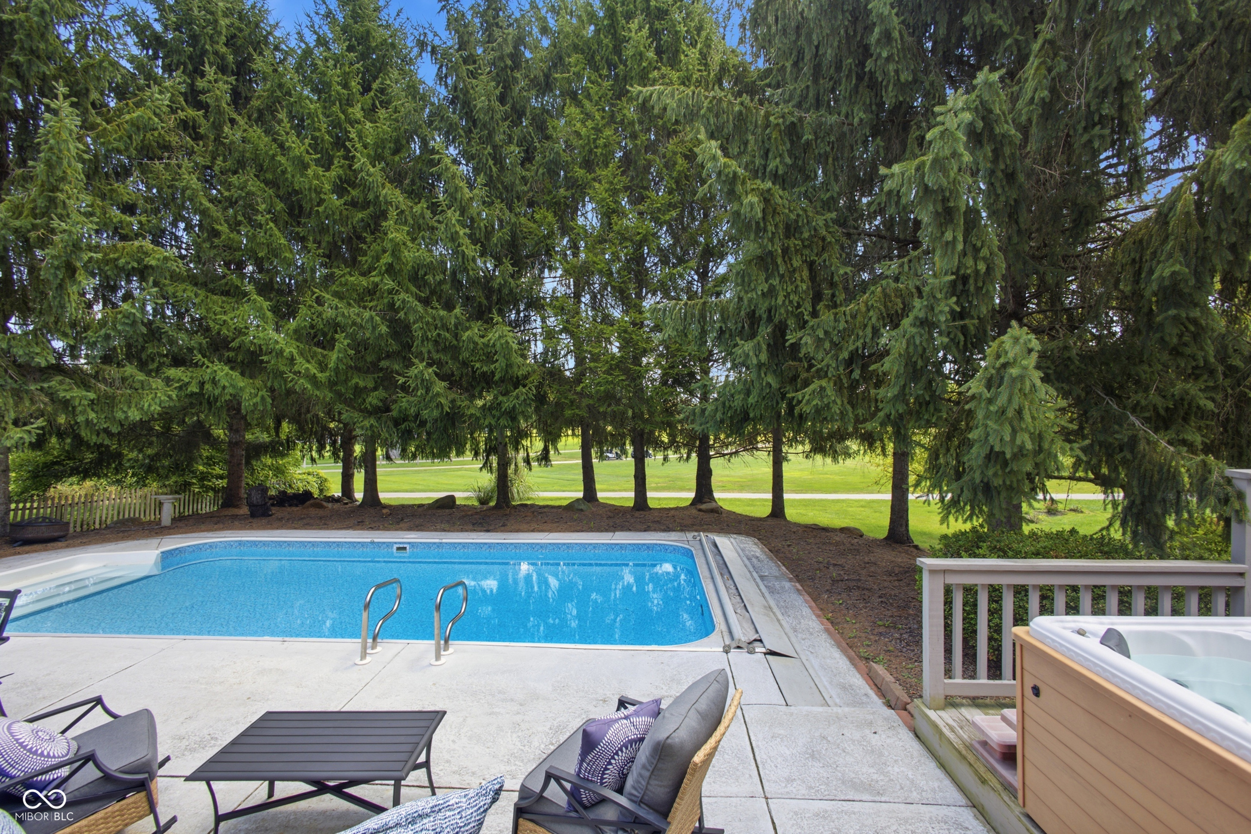 5521 Turkey Foot Road