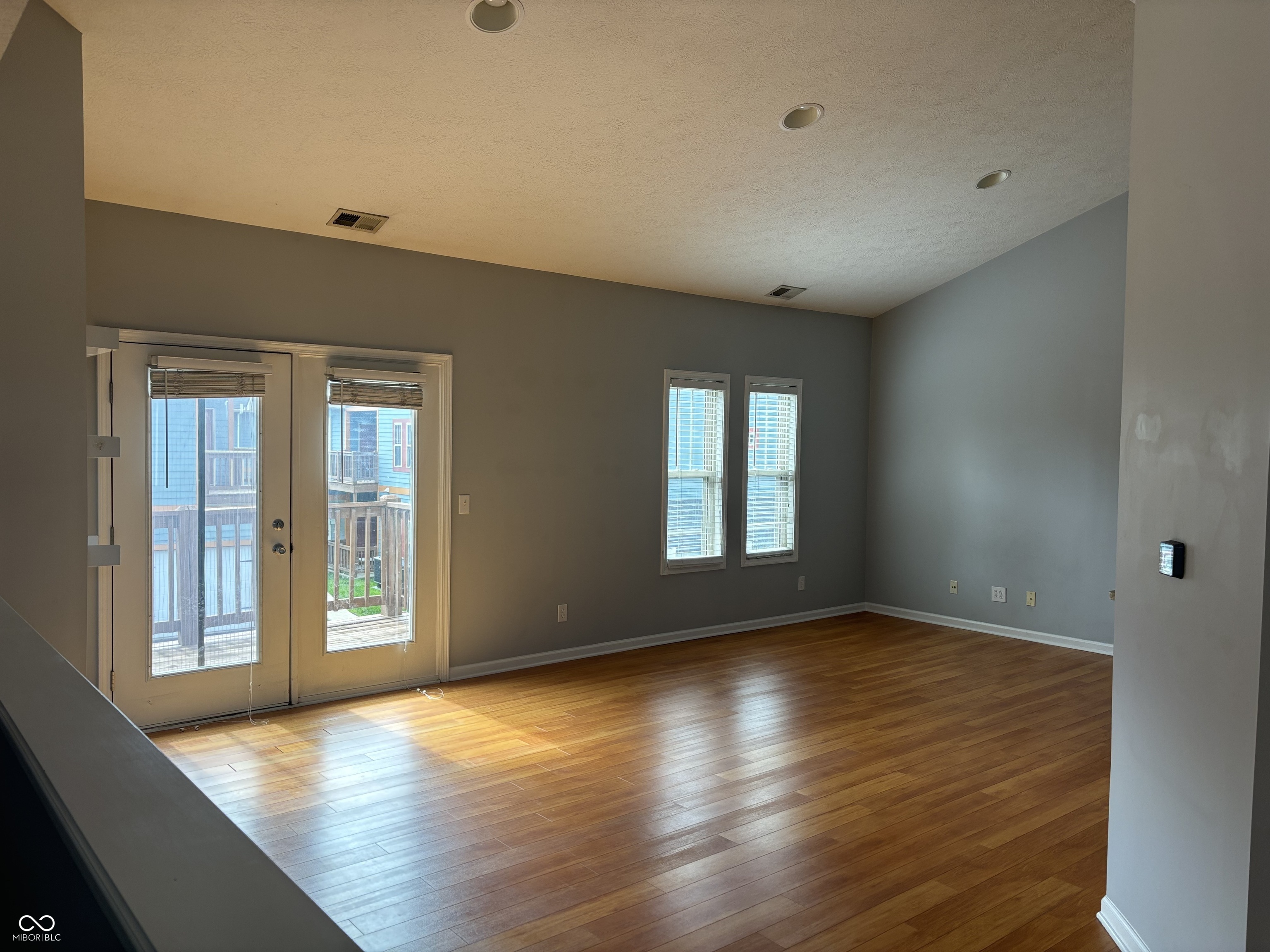 1643 N College Avenue N Unit: 2