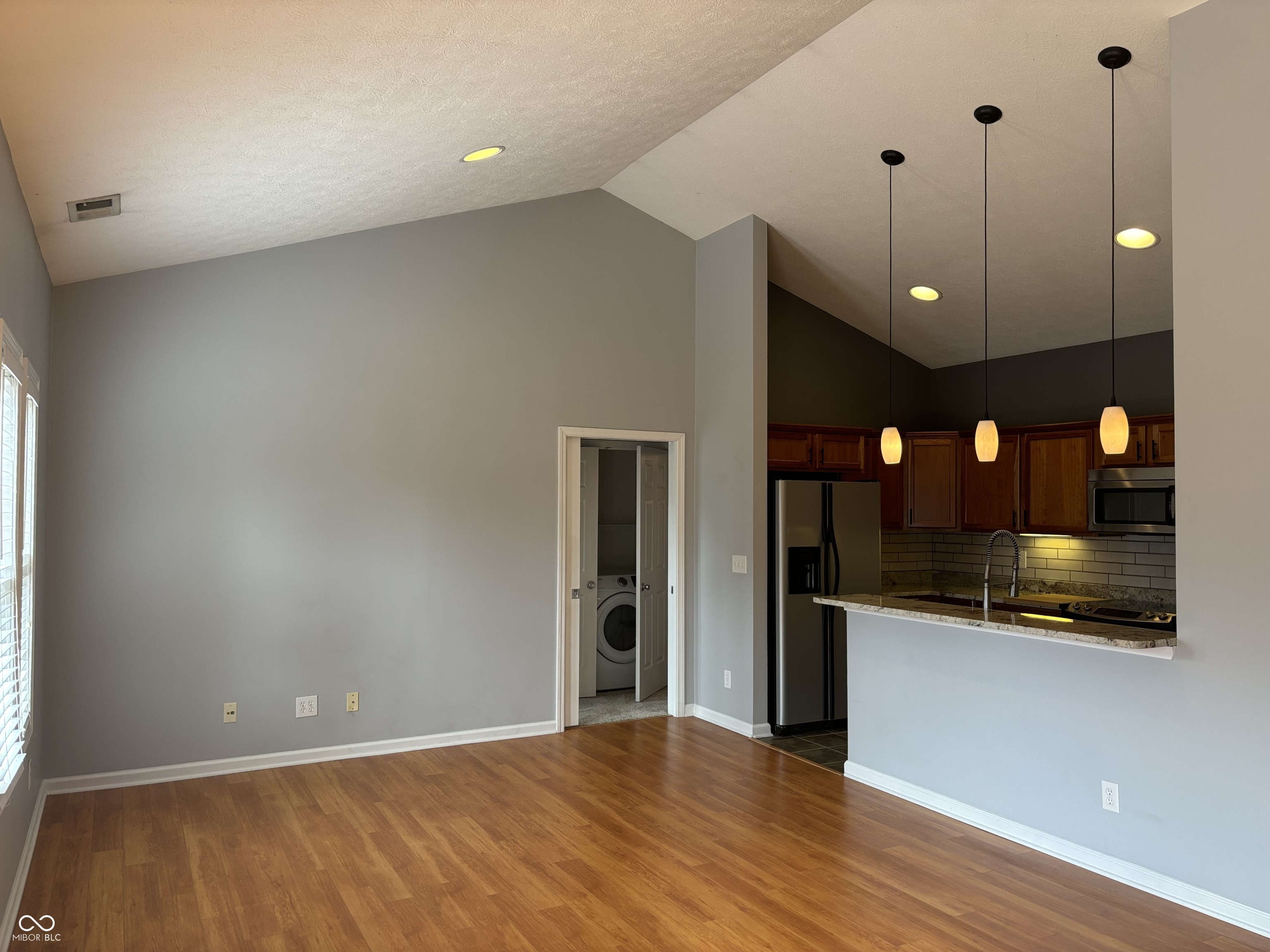 1643 N College Avenue N Unit: 2