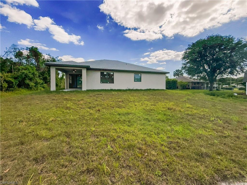 804 Woodridge CIR