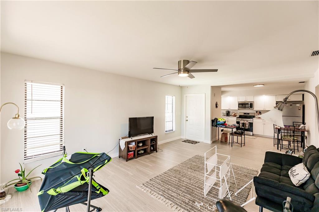 4708-4712 SE 5th PL # 204 Unit: 101-204
