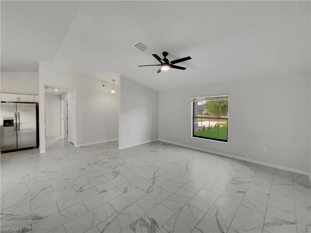 2206 Bolado PKWY