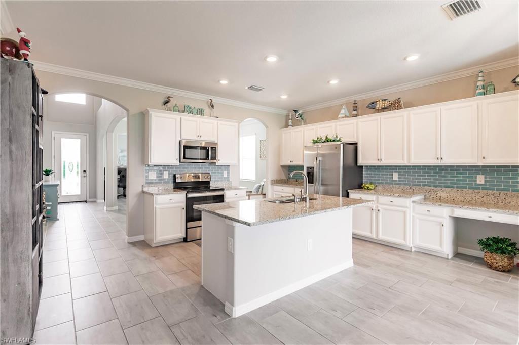 14565 Monrovia LN